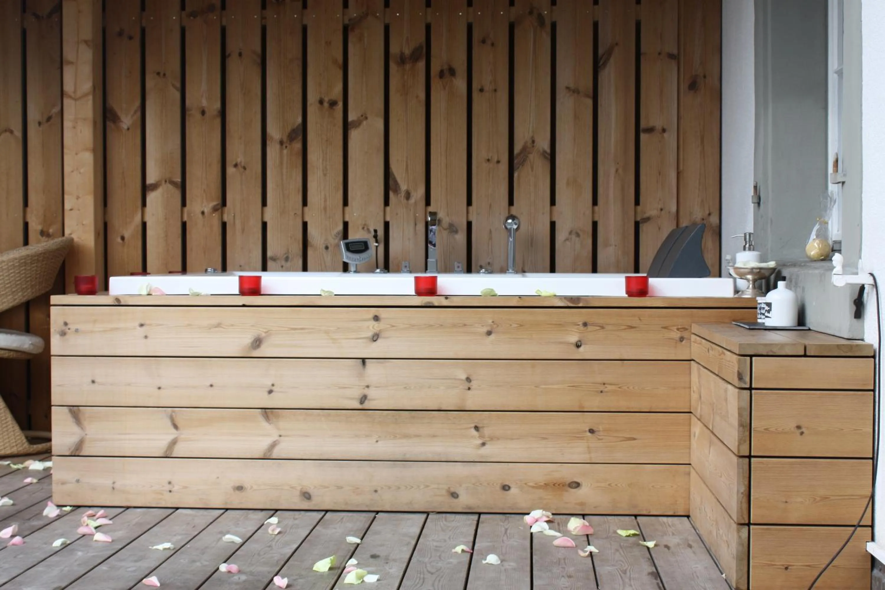 Swimming pool in Hotel Krone Sihlbrugg