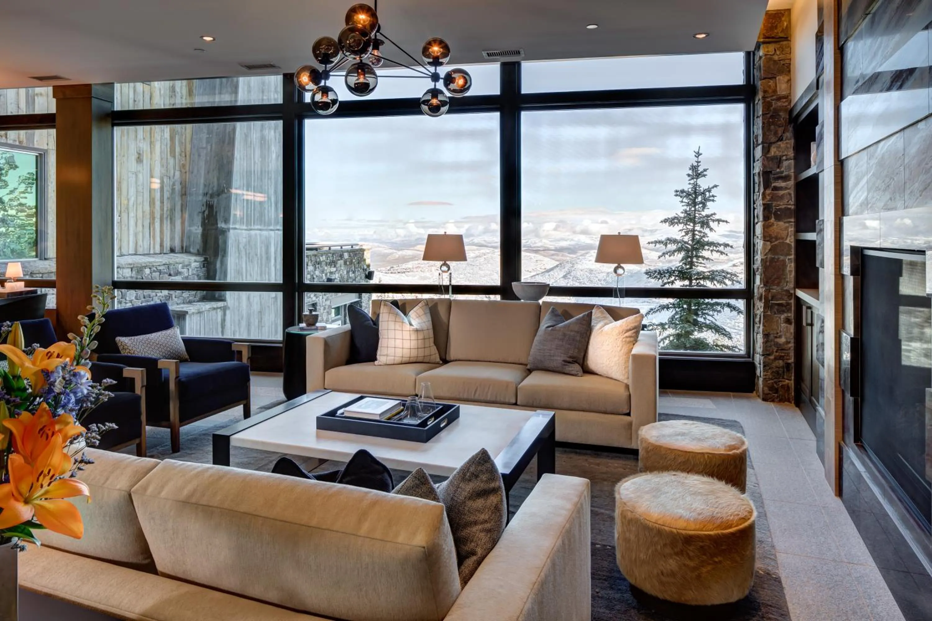 Lobby or reception in Stein Eriksen Residences