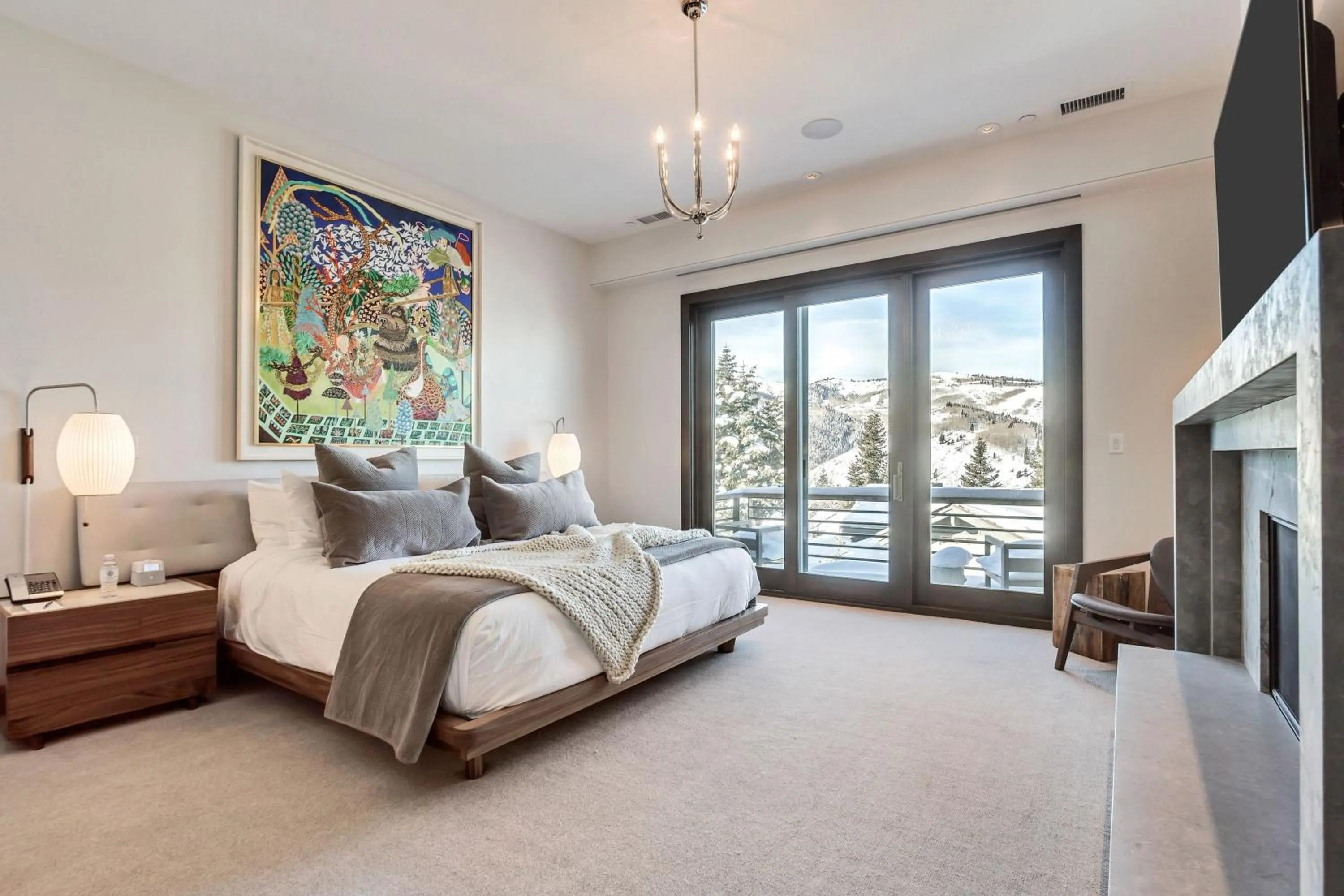 Bedroom, Bed in Stein Eriksen Residences