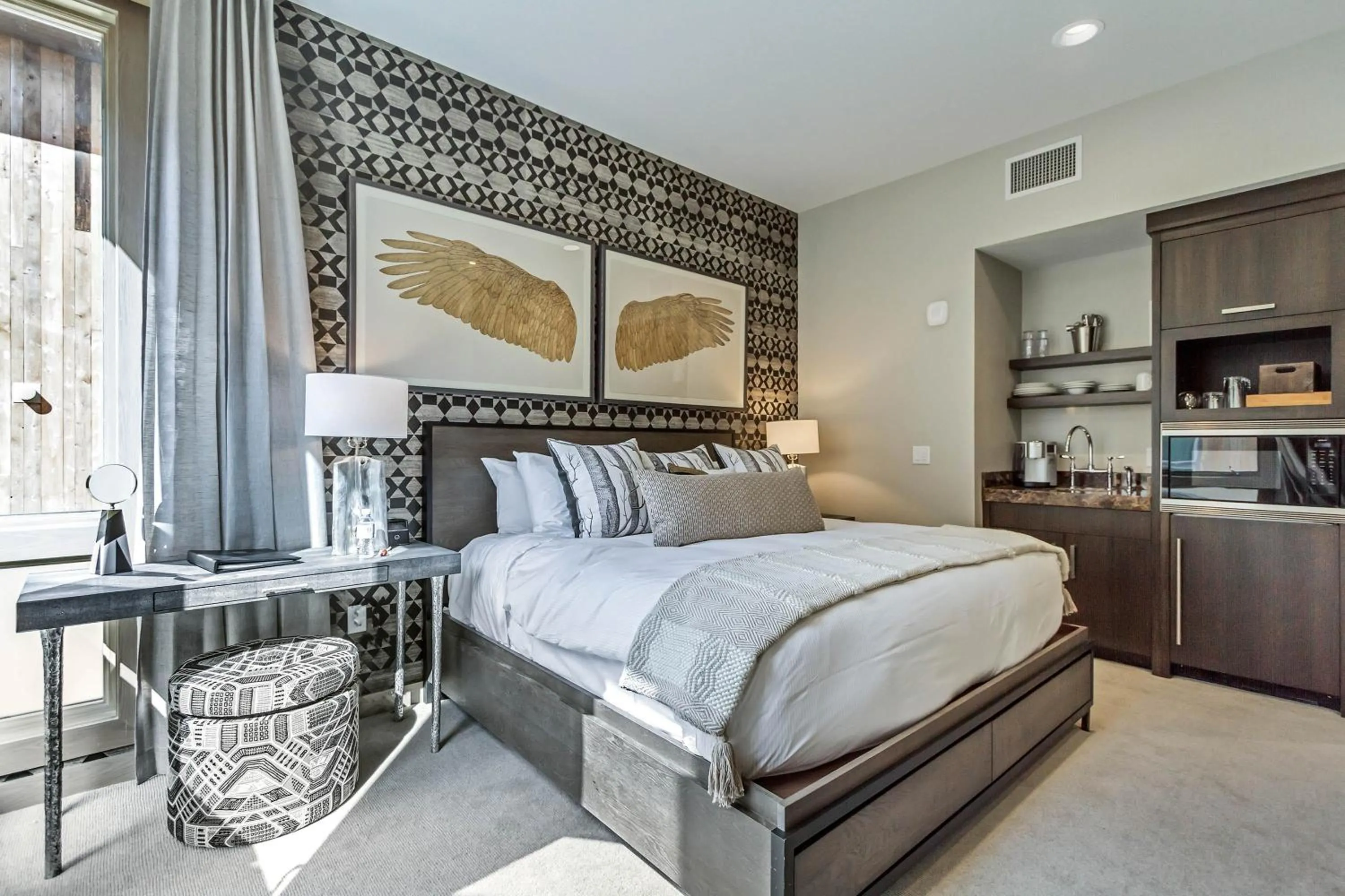 Bed in Stein Eriksen Residences