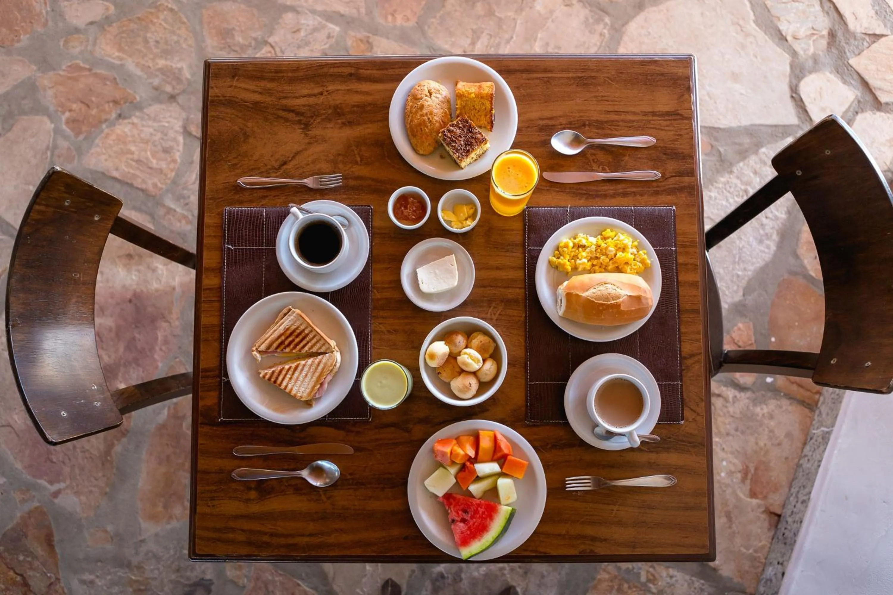 Breakfast in VOA Mirante Do Café