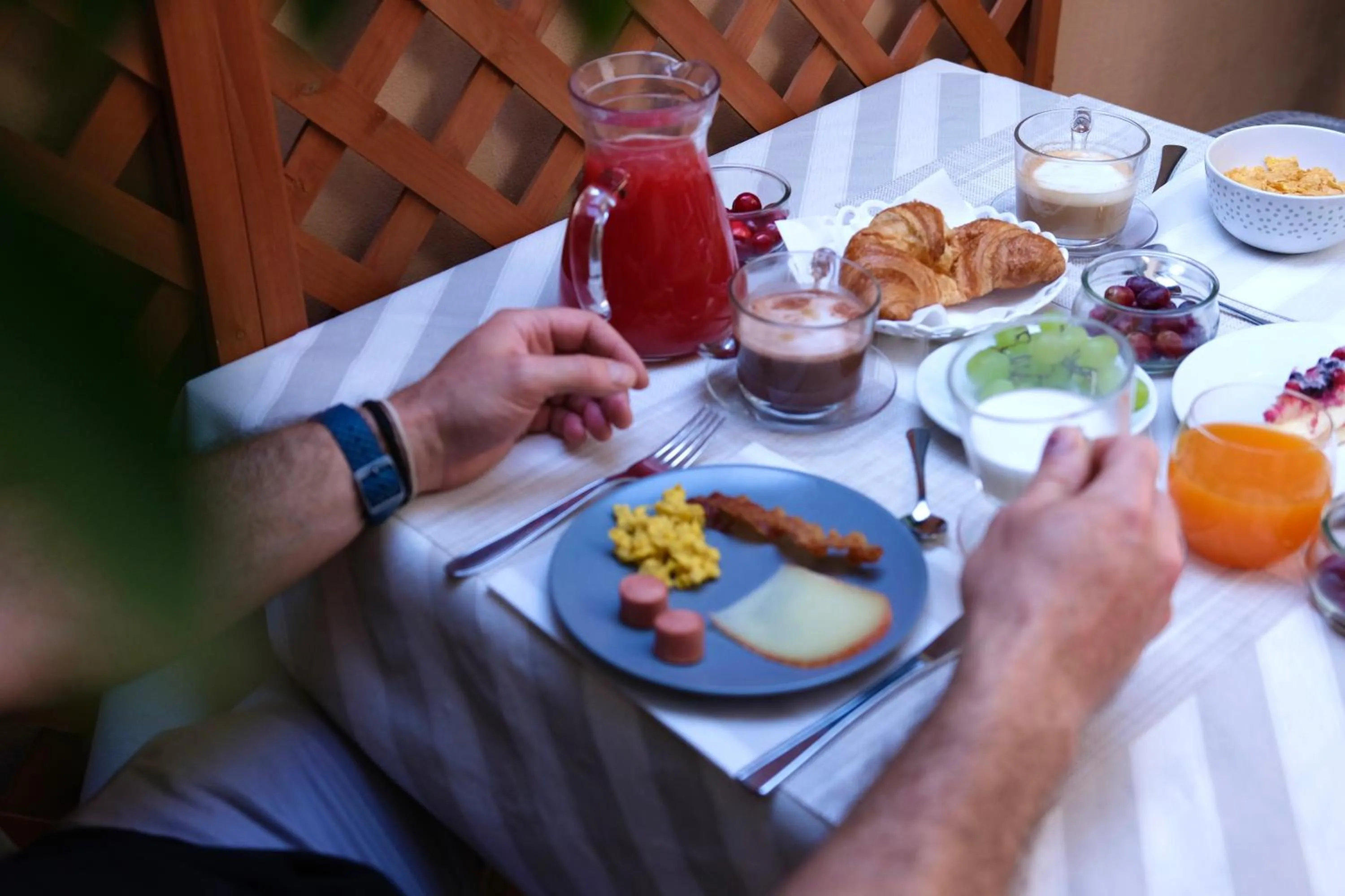Breakfast in Hotel Tahiti