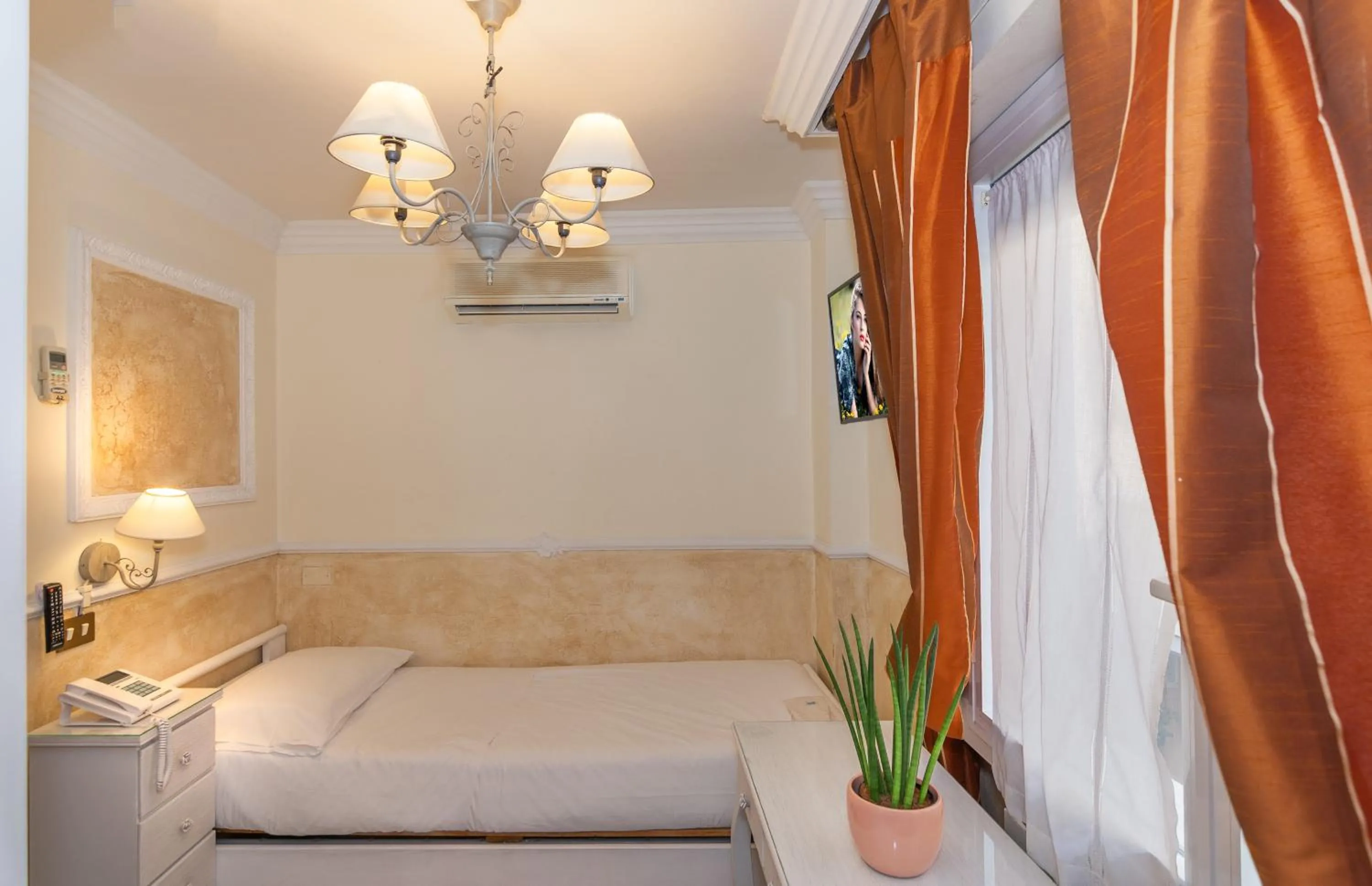 Bedroom in Hotel Tahiti