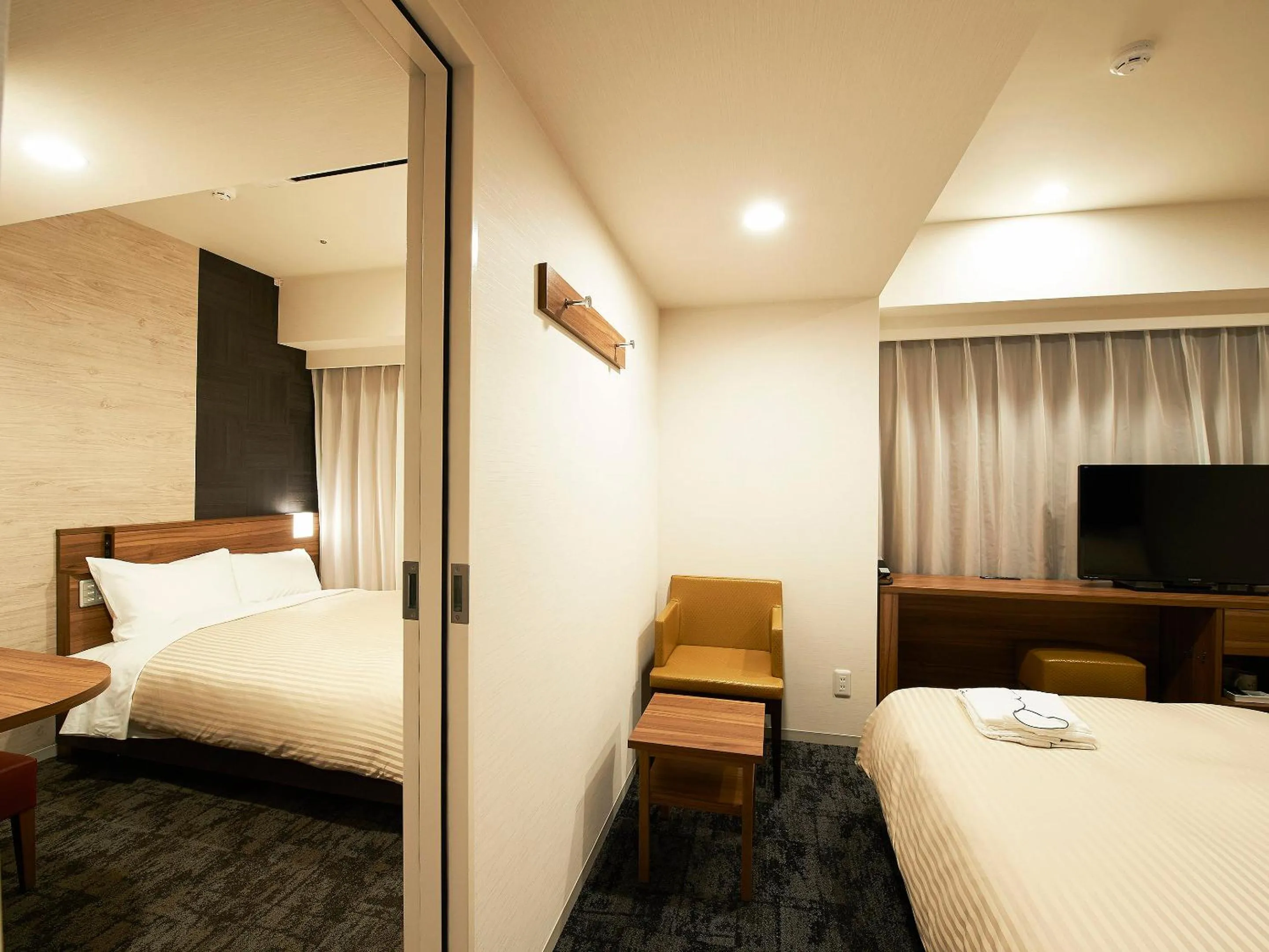 Connecting Rooms (3 Adults) in Sotetsu Fresa Inn Kitahama