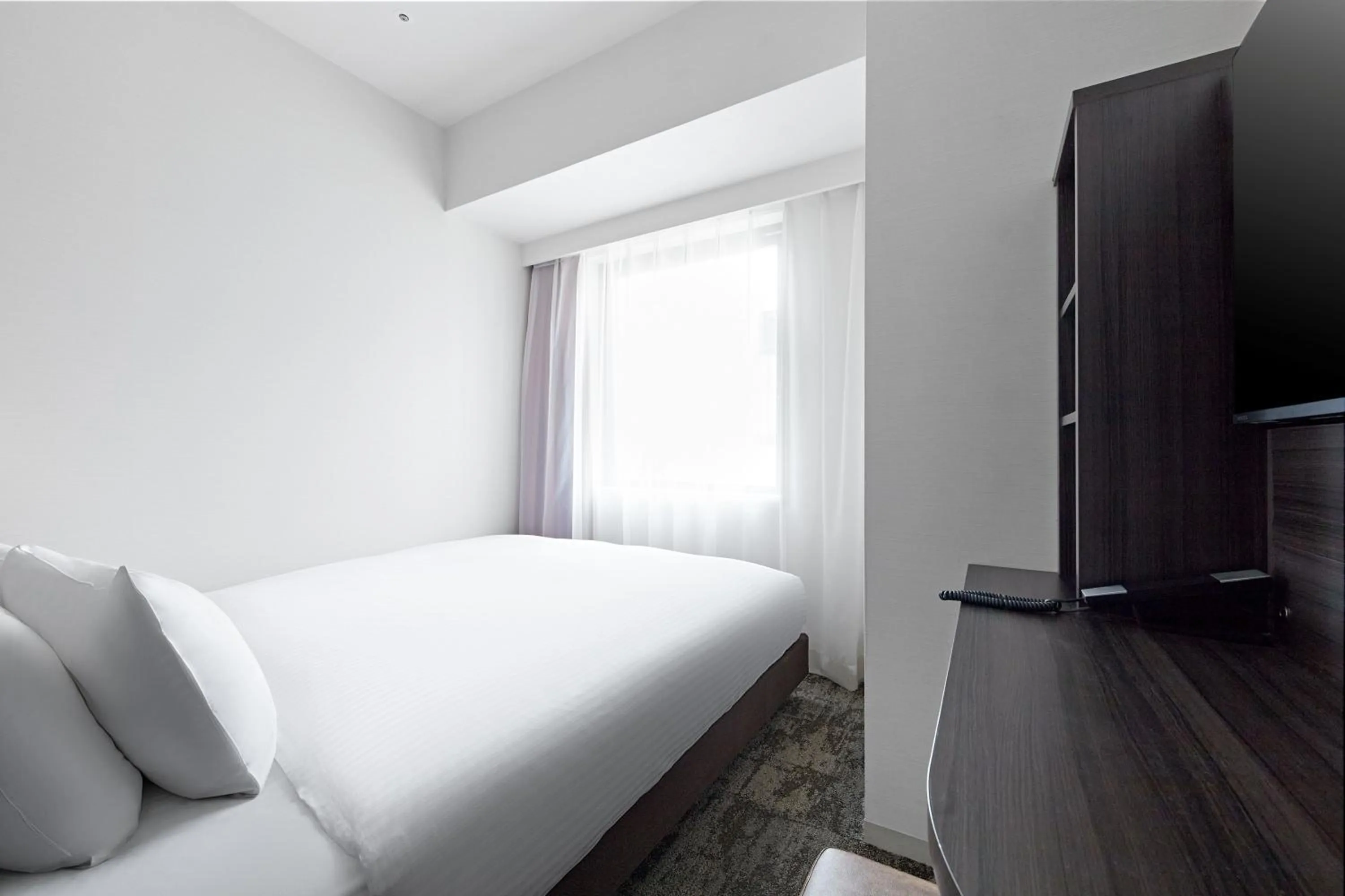 Area and facilities, Bed in Sotetsu Fresa Inn Kitahama