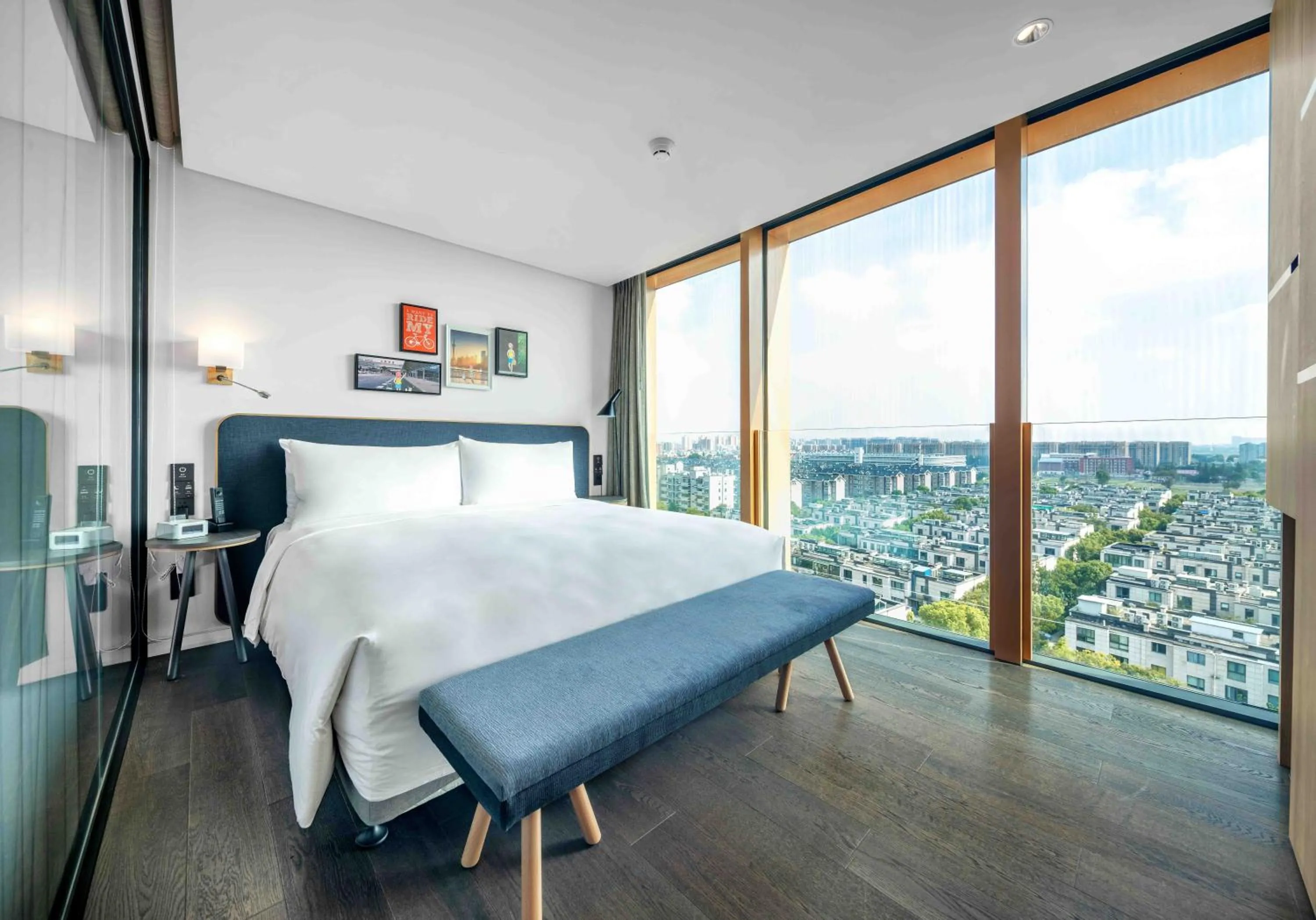 Bed in Artyzen Habitat Hongqiao Shanghai - Korean Street