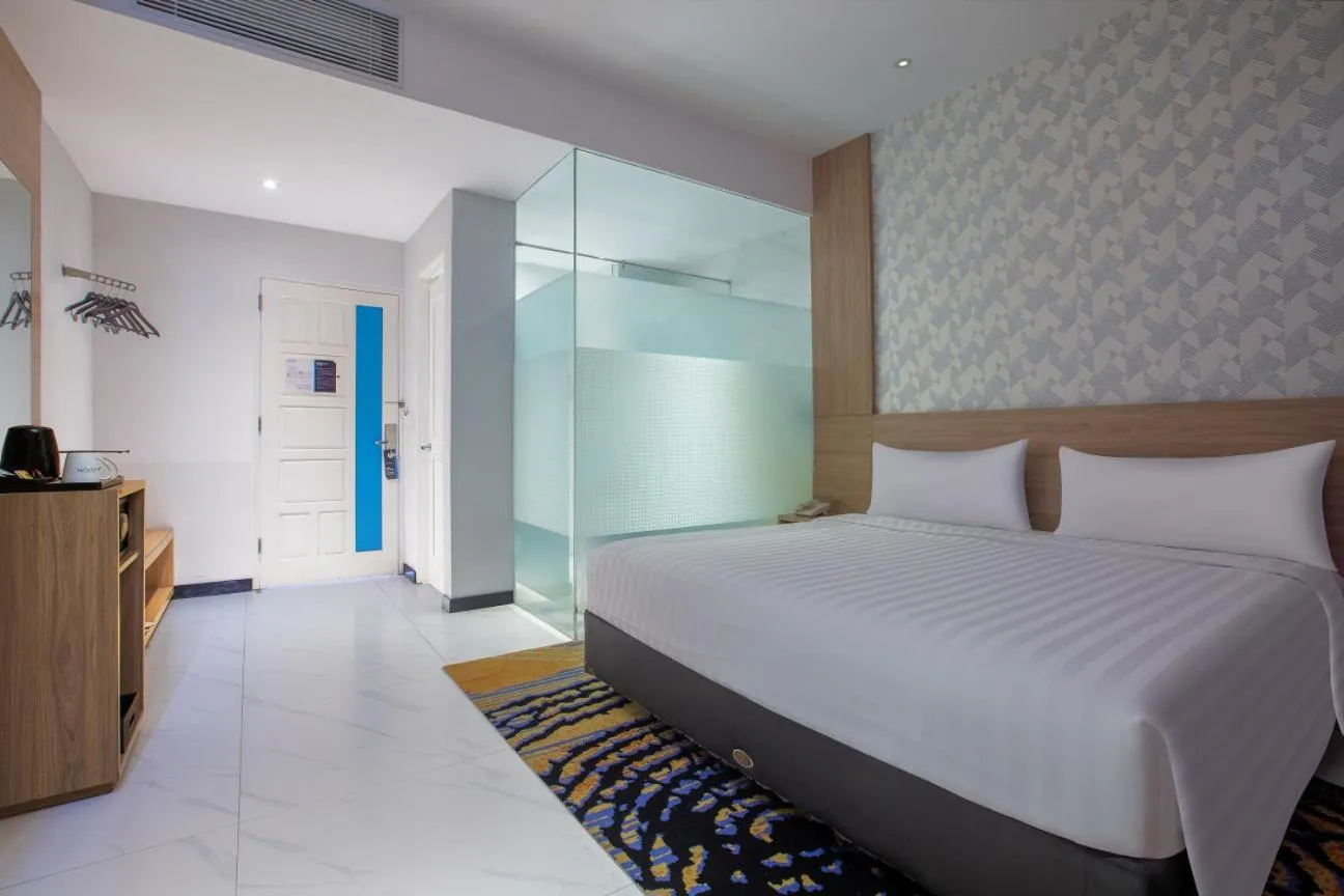 Bedroom, Bed in Aston Inn Tasikmalaya