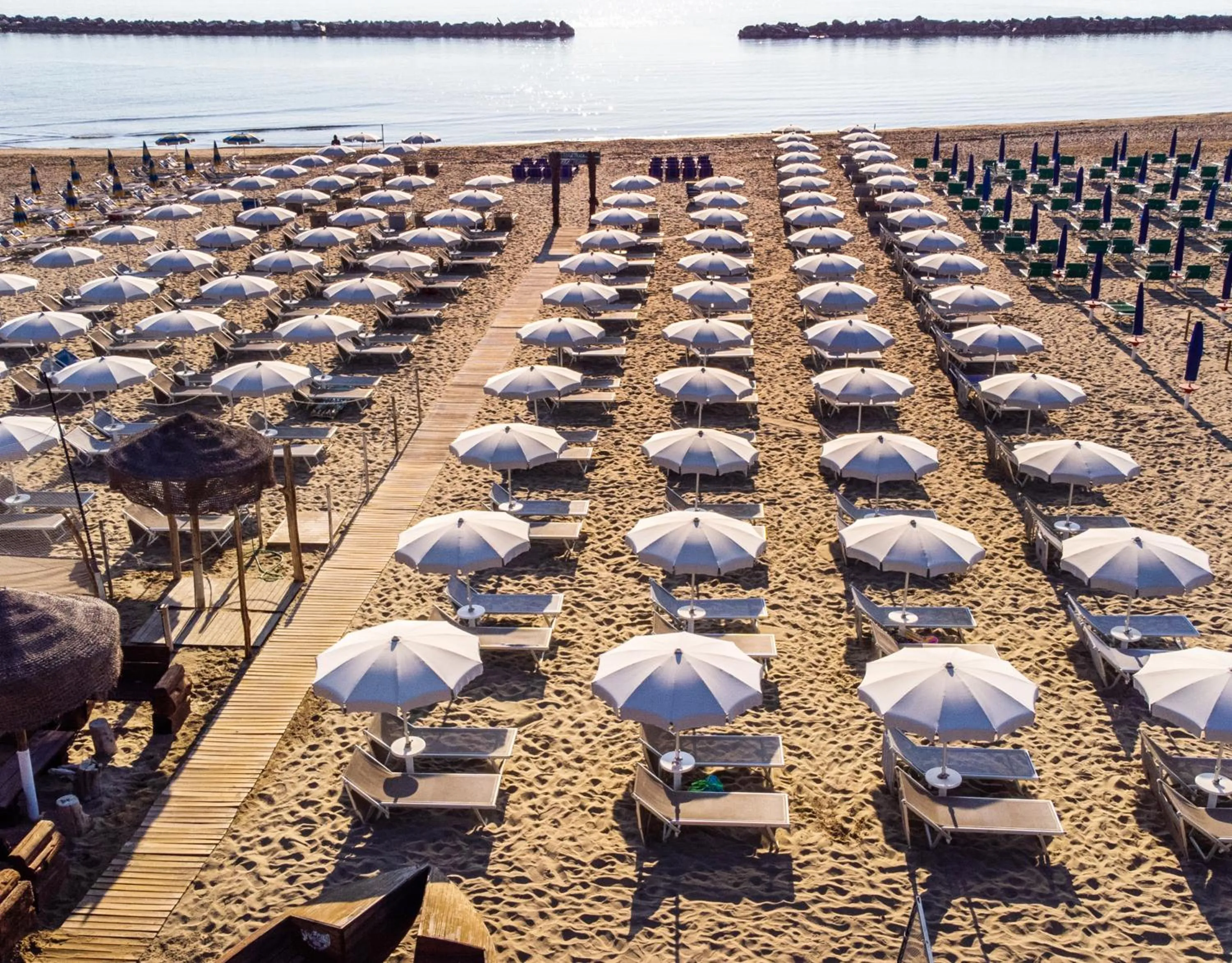 Day in Hotel Constellation