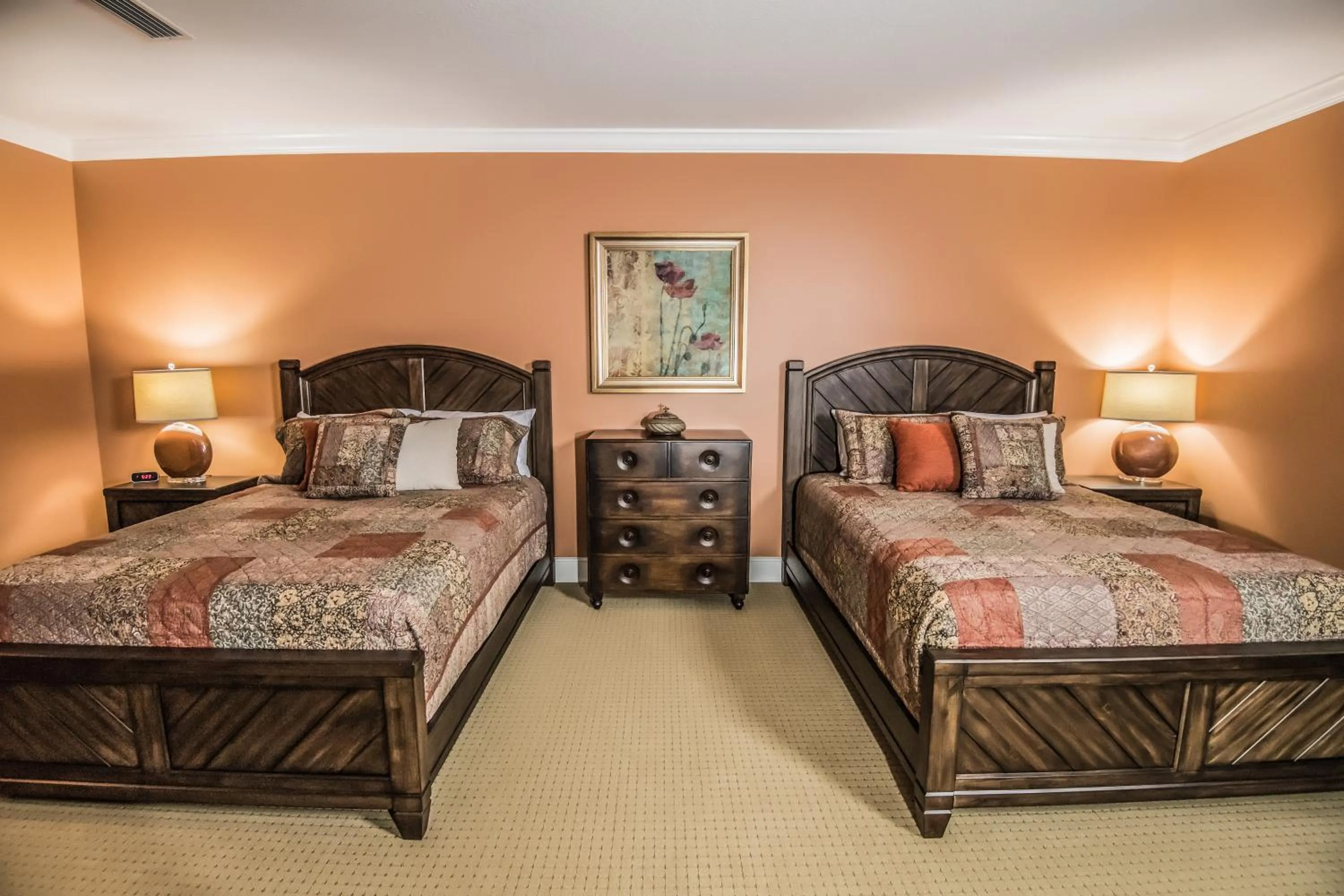 Bed in Magnolia Creek Lodge