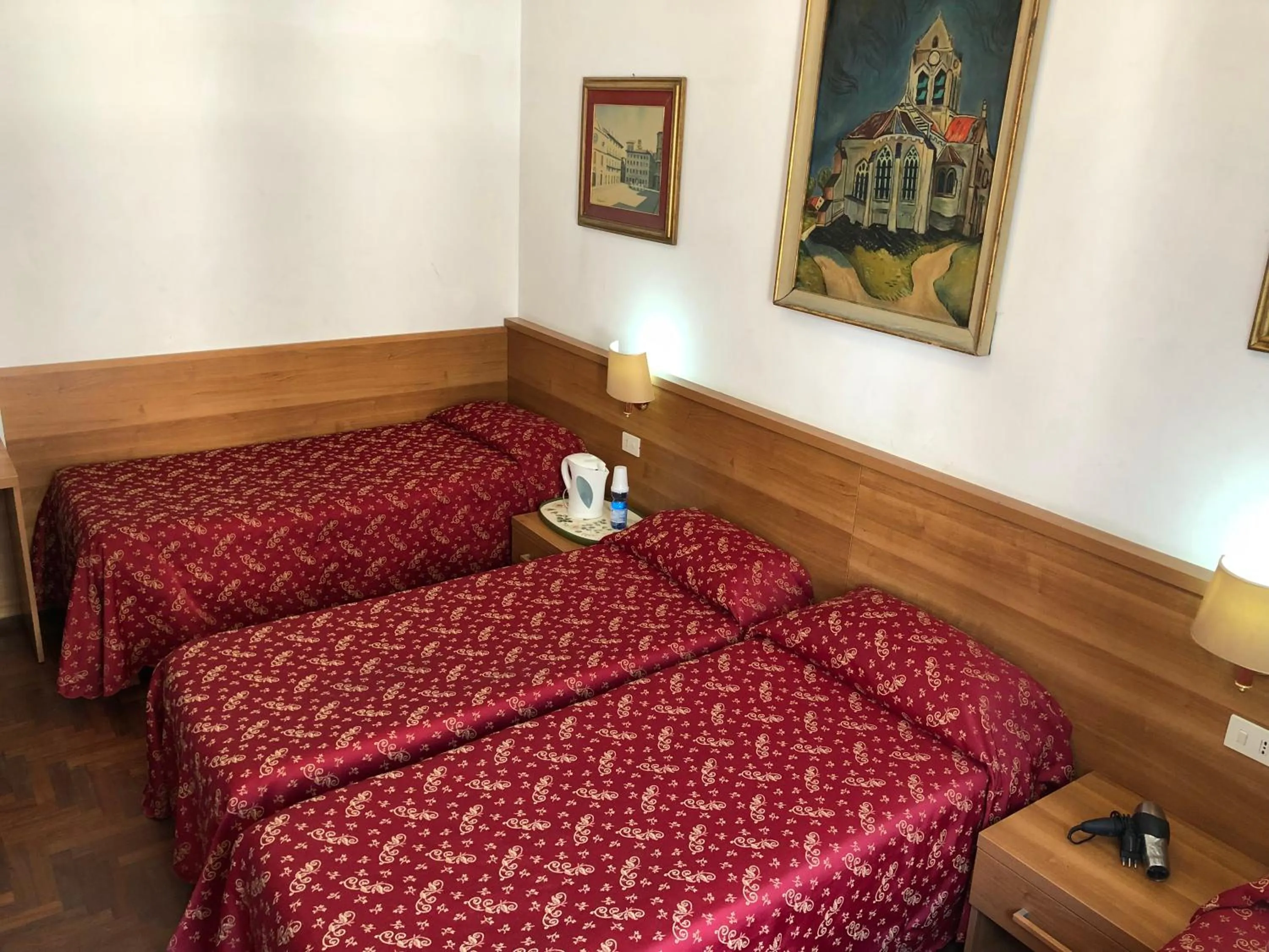 Bed in Hotel Bolognese