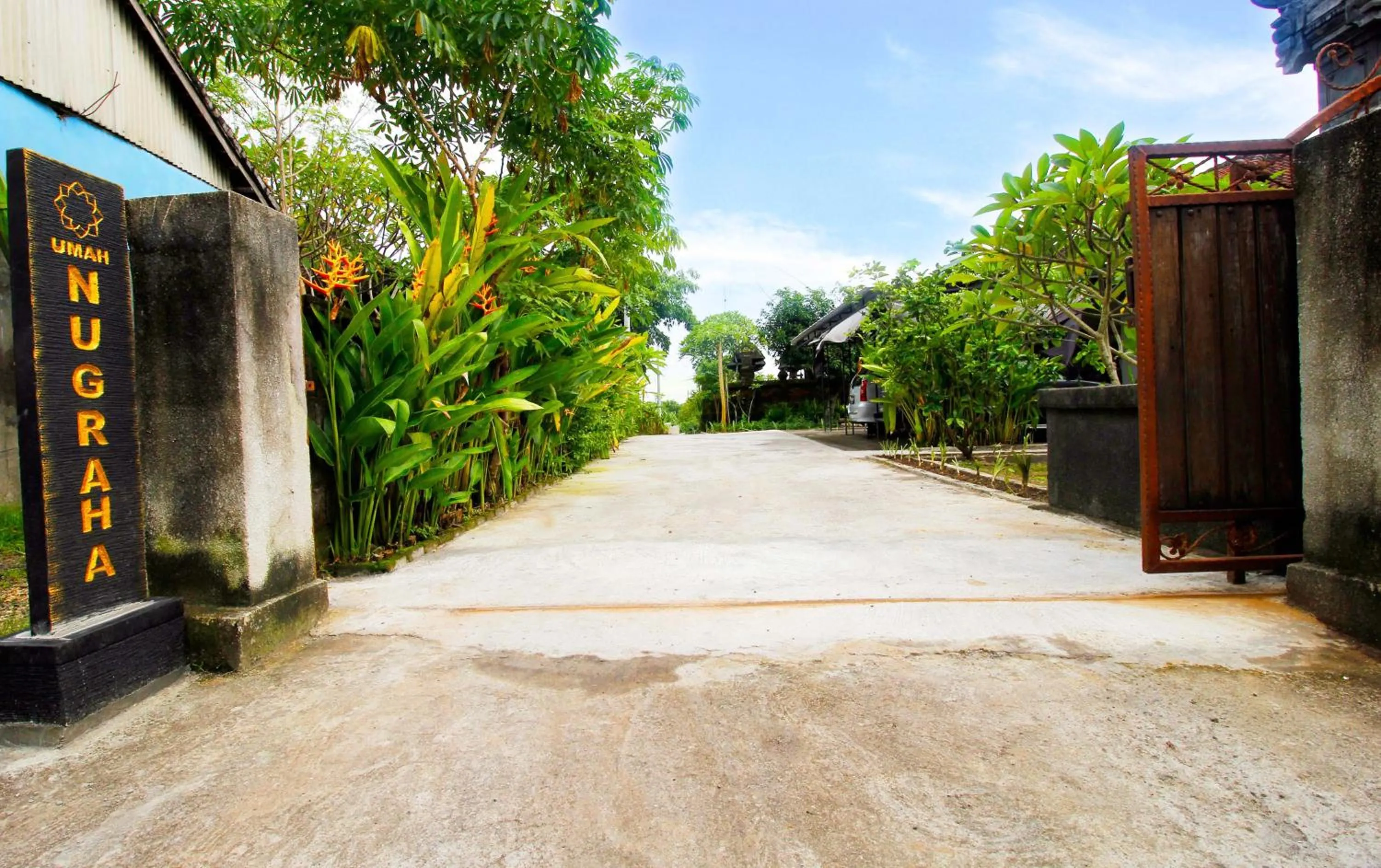 Property logo or sign in Umah Nugraha