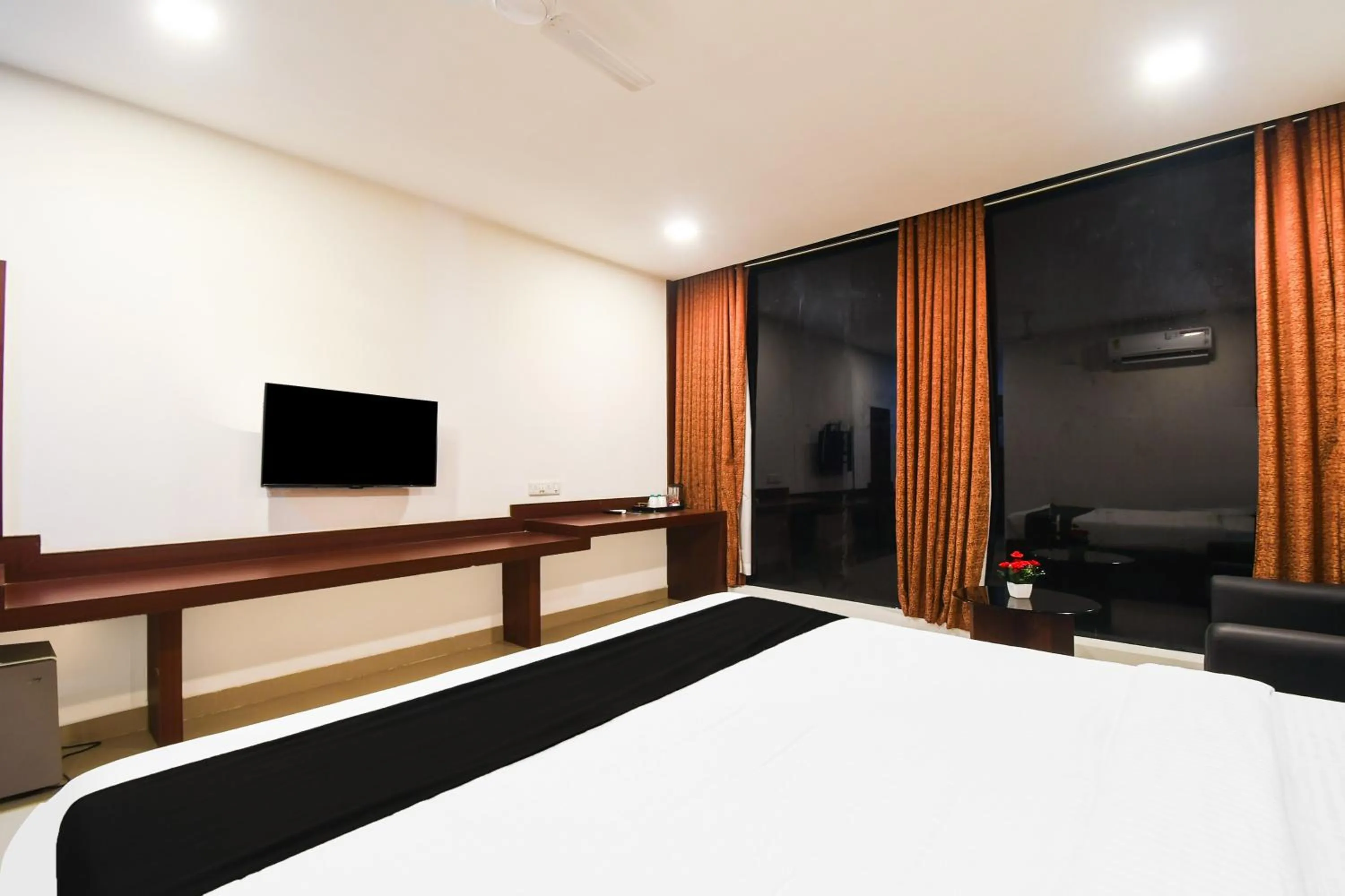 Bedroom in Townhouse Best Inn