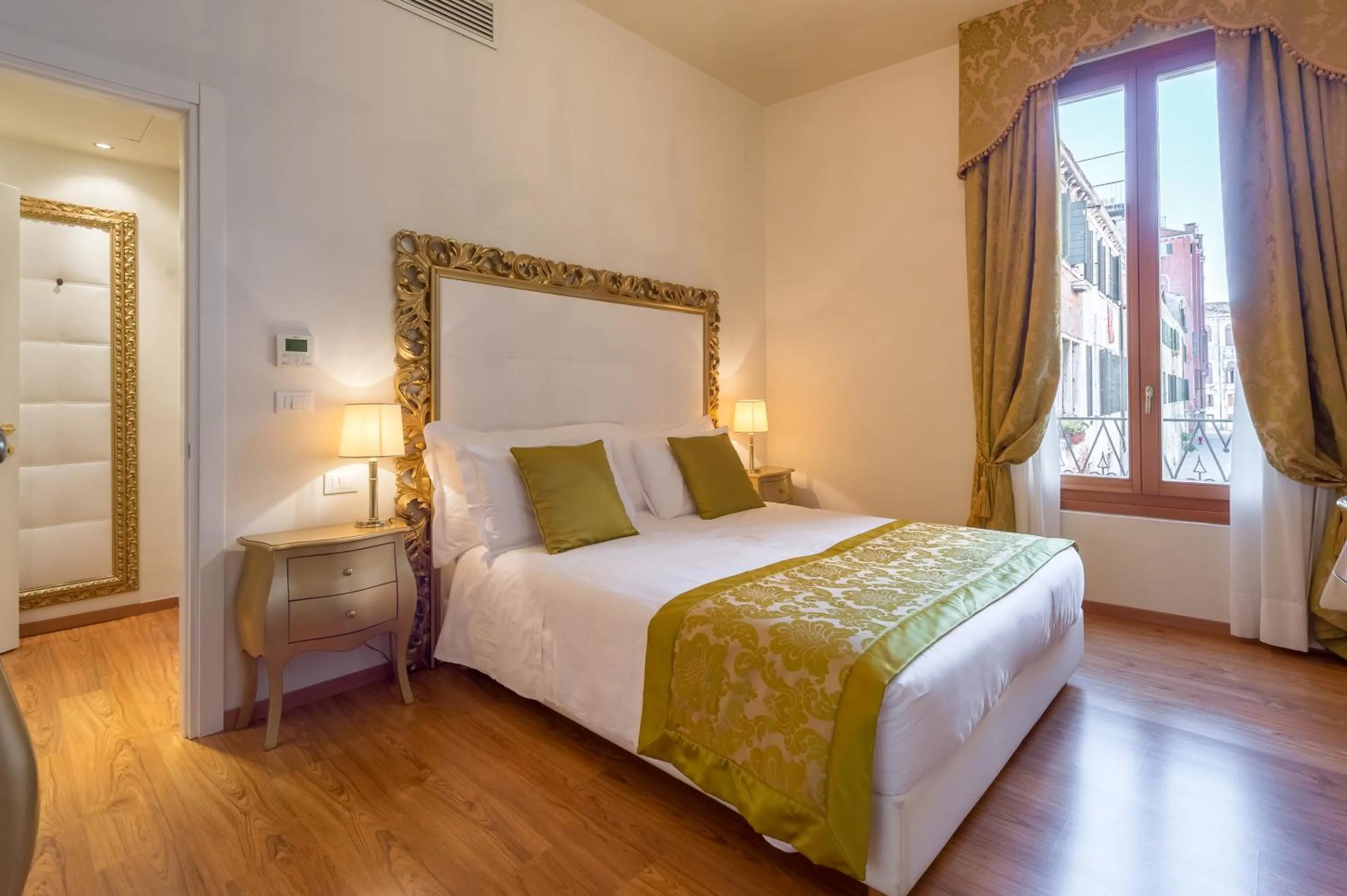 Bedroom, Bed in Al Bailo Di Venezia