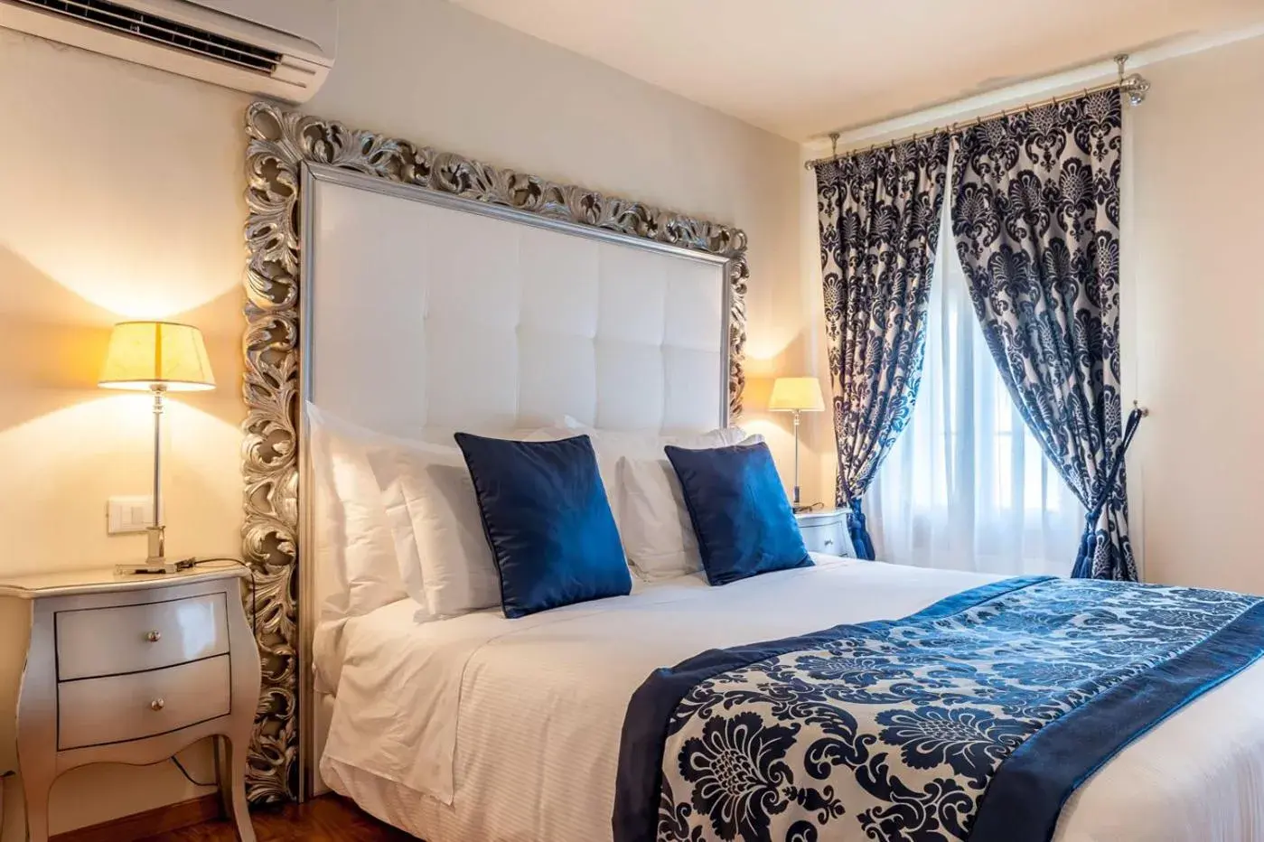 Superior One-Bedroom Apartment with canal view - Split level in Al Bailo Di Venezia Superior One-Bedroom Apartment with canal view - Split level in Al Bailo Di Venezia