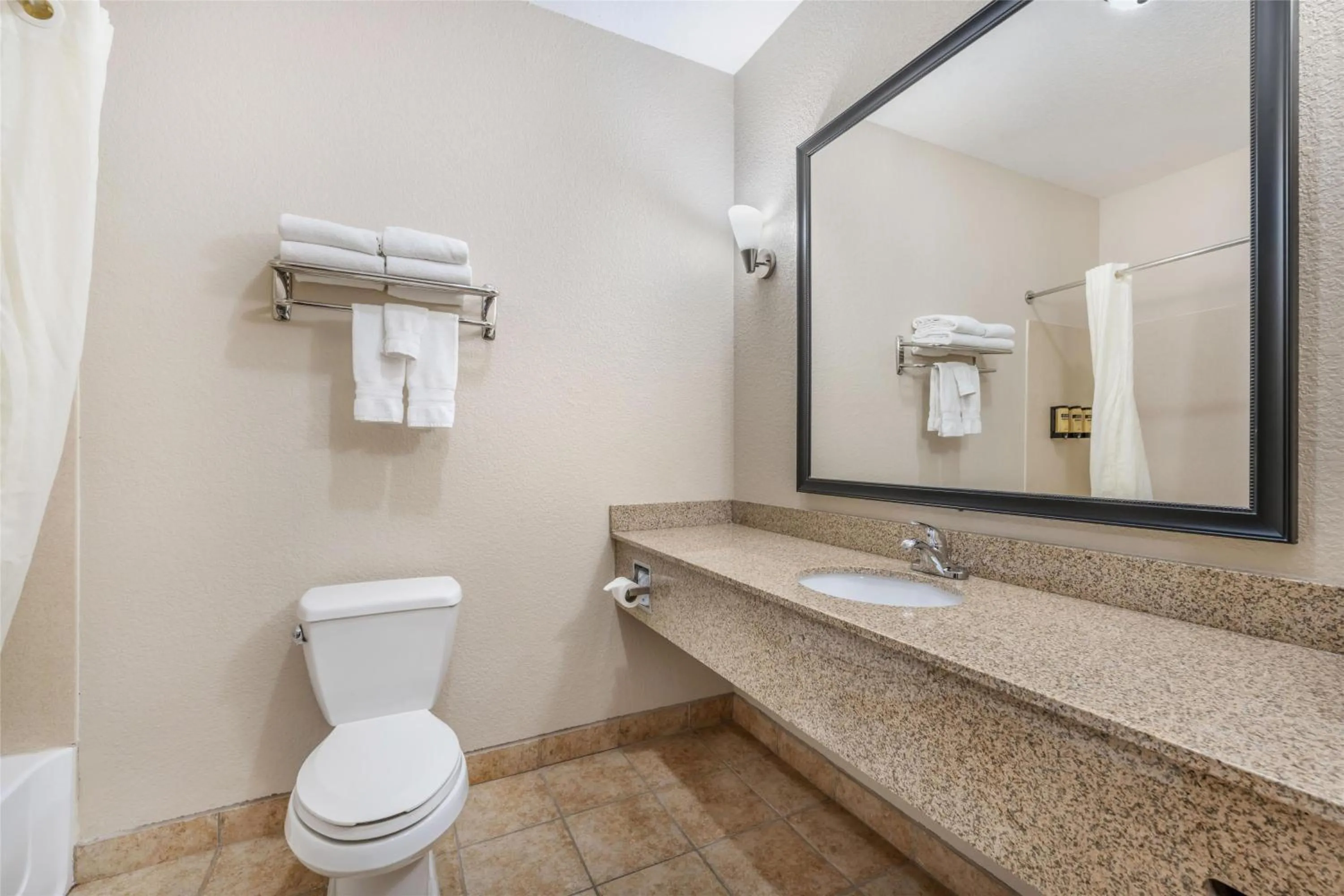 Bathroom in Best Western Plus Eastgate Inn & Suites