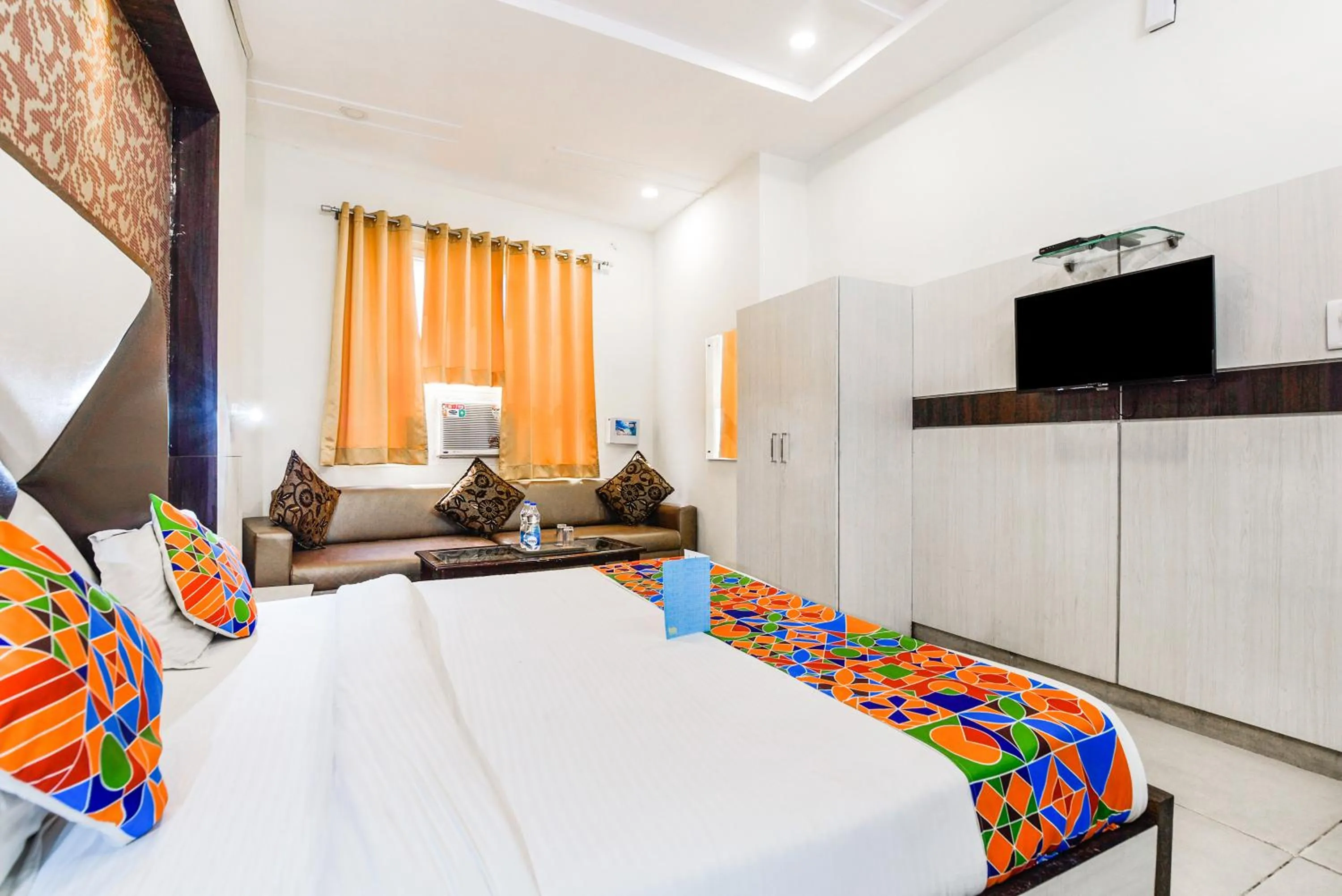 Bedroom, Bed in FabHotel Metro View