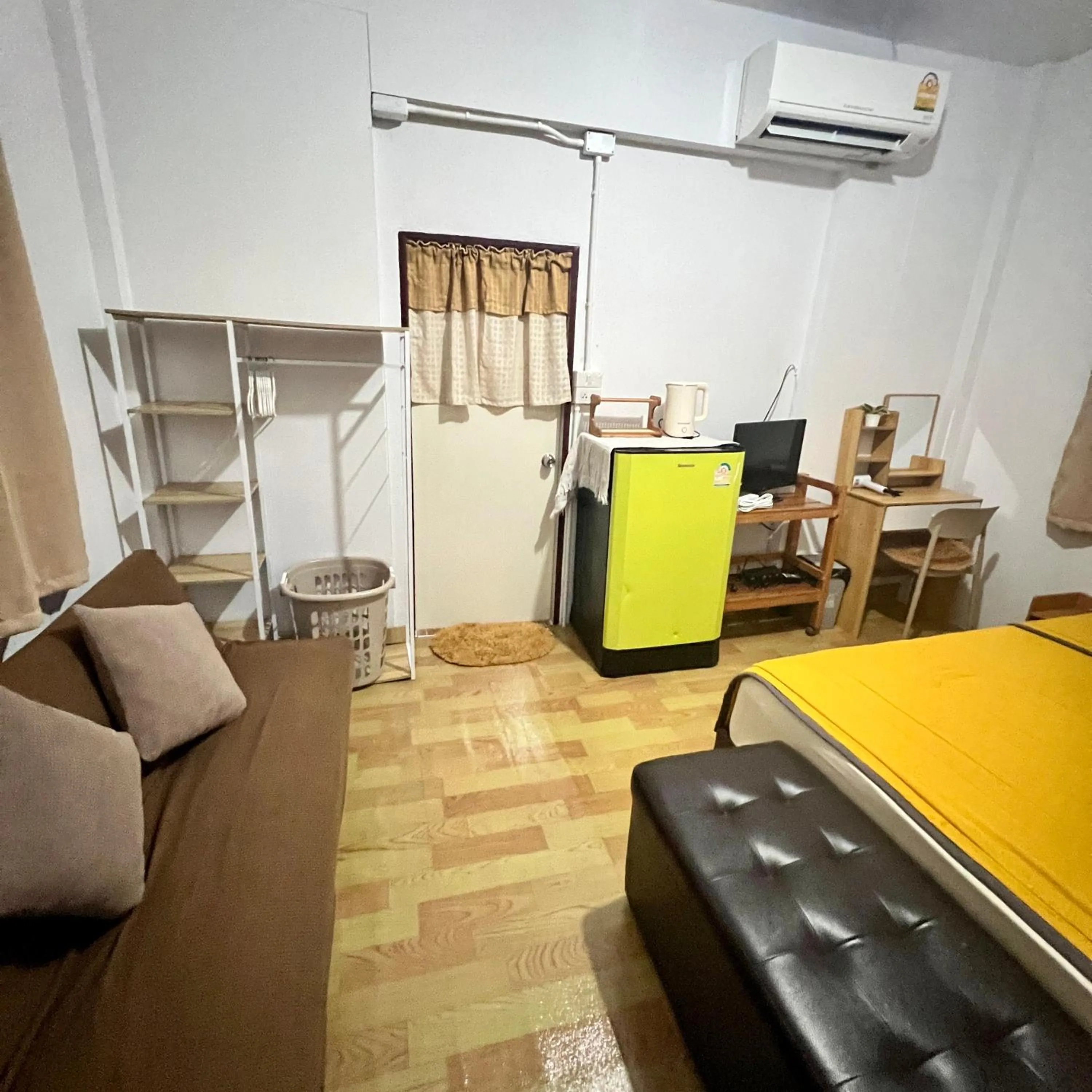 Bed in Lee Red House