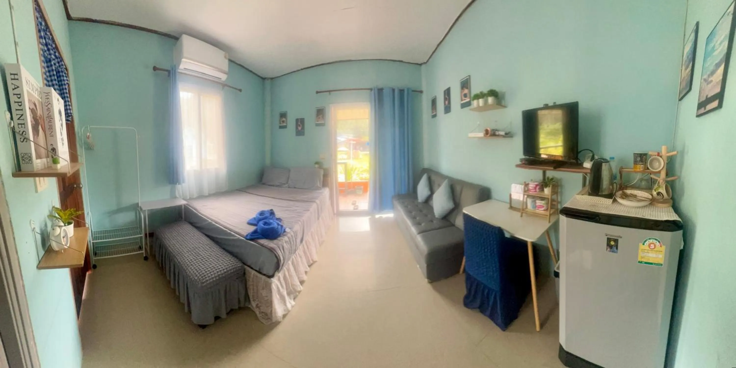 Bed in Lee Red House