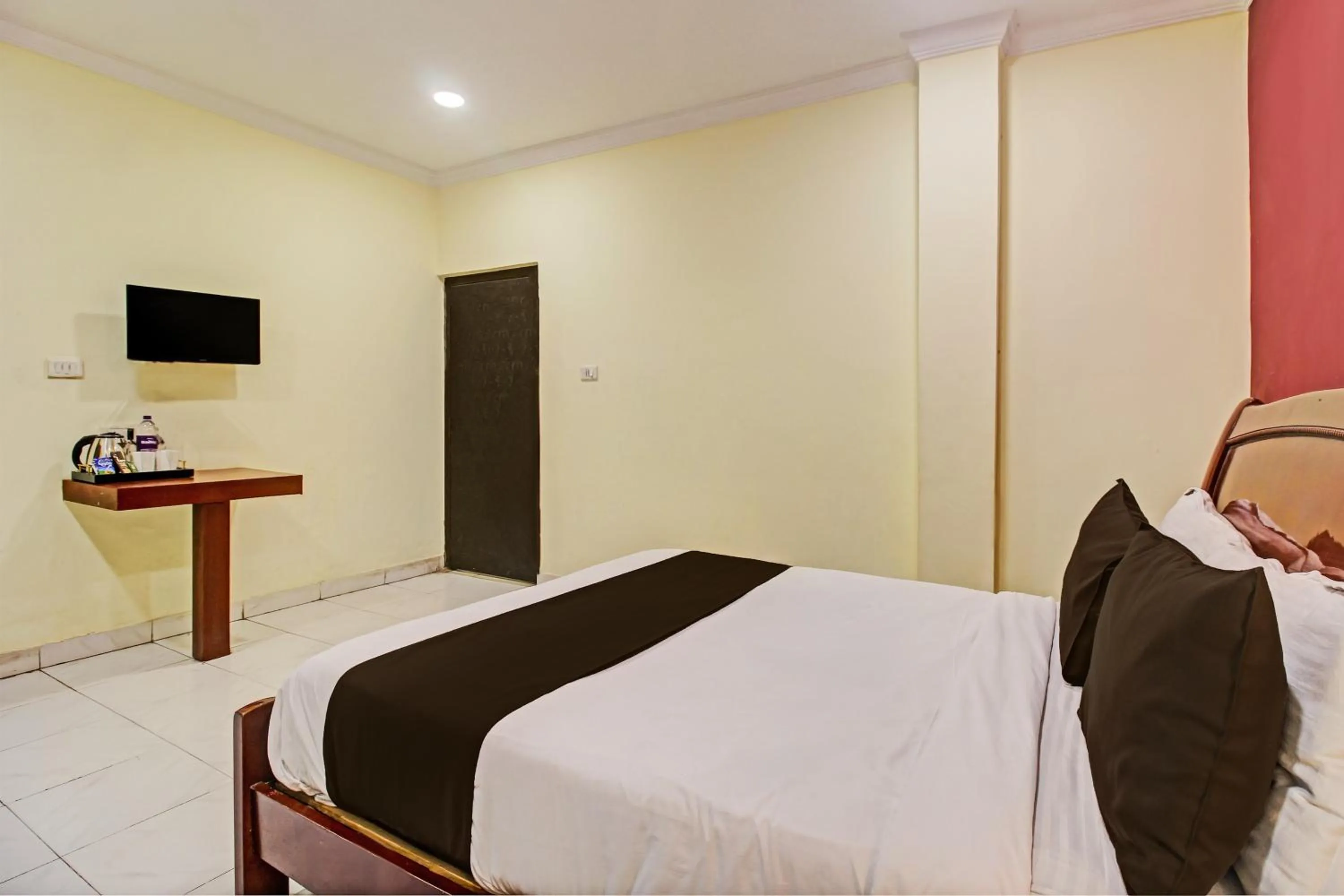Bedroom, Bed in Hotel O Ruma Near Nampally Railway Station