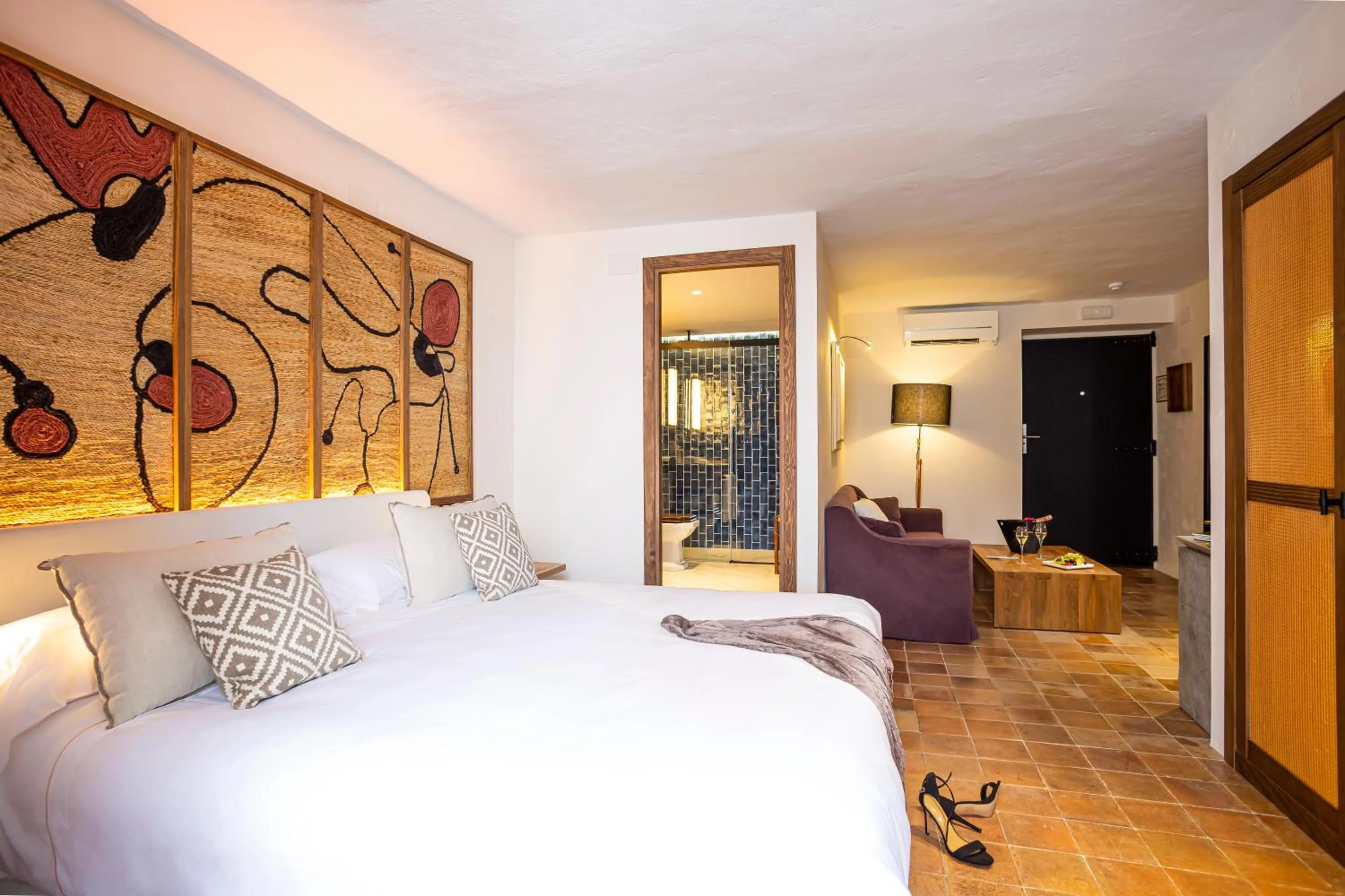 Photo of the whole room, Bed in Hotel La Torre del Canonigo - Small Luxury Hotels