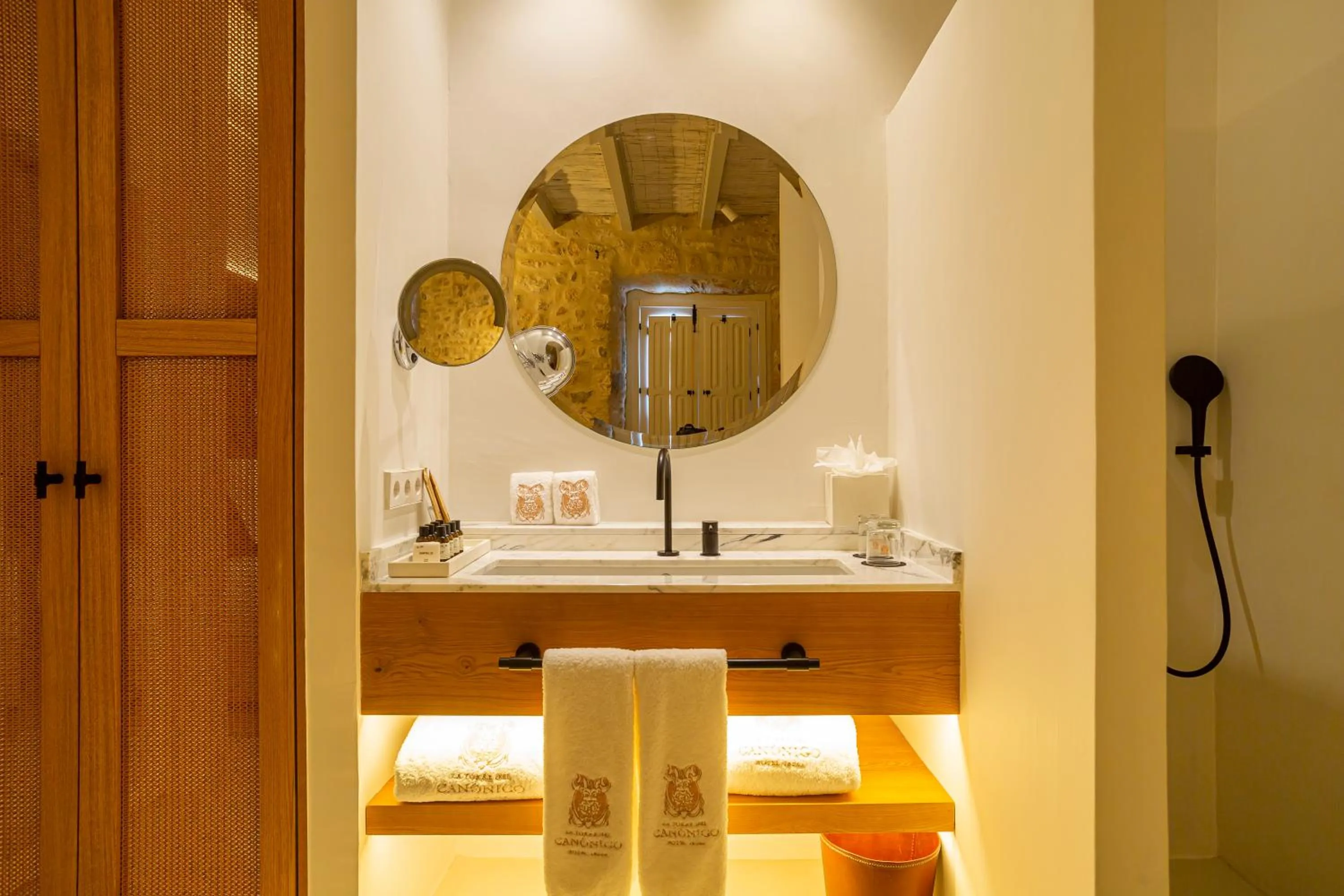 Bathroom in Hotel La Torre del Canonigo - Small Luxury Hotels
