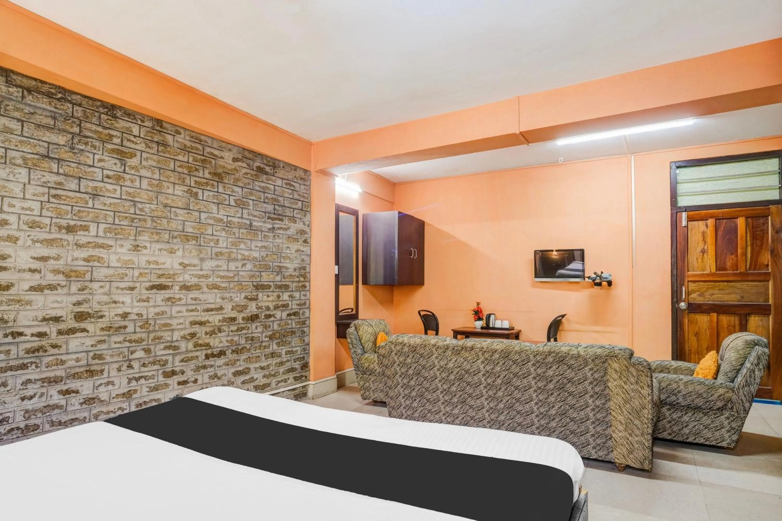 Bedroom, Bed in Super Hotel O Shillong Formerly Balaji Guest House