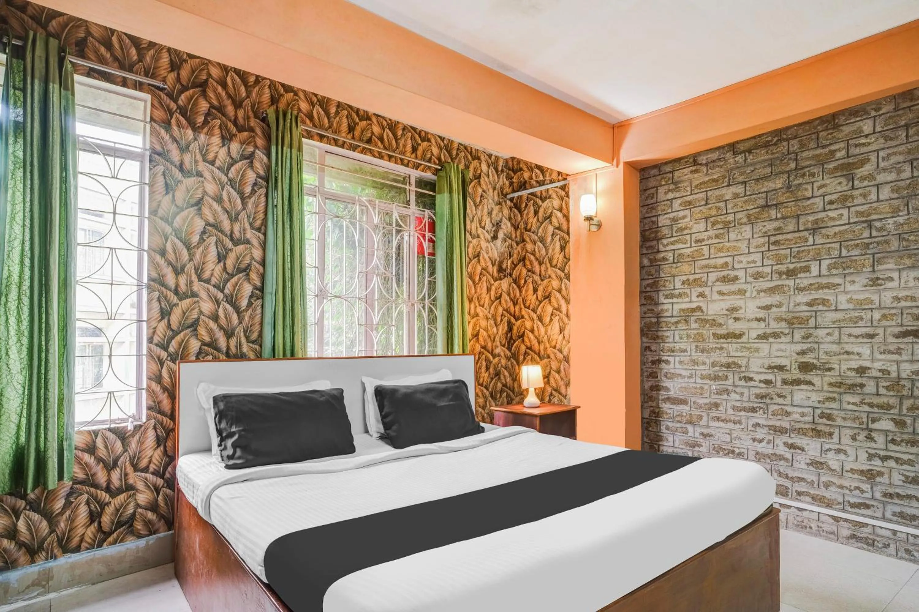 Bedroom, Bed in Super Hotel O Shillong Formerly Balaji Guest House