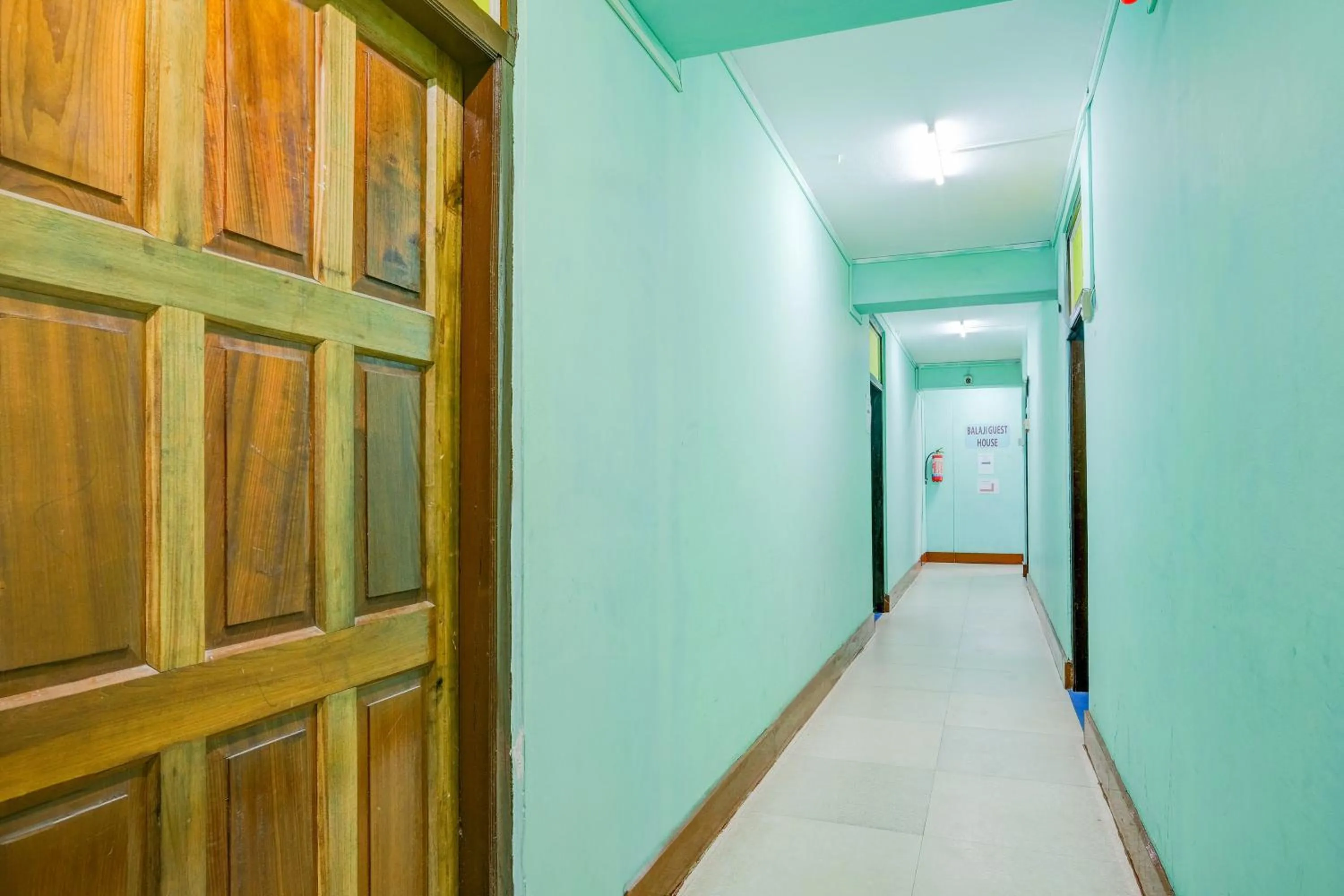 Lobby or reception in Super Hotel O Shillong Formerly Balaji Guest House