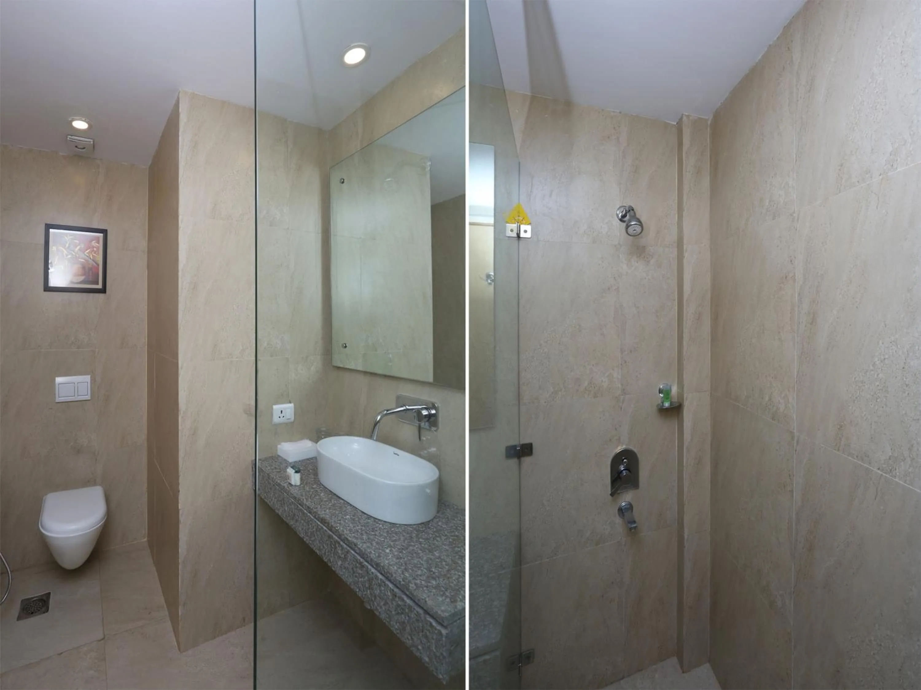 Bathroom in Four Leaf Service Suites, Haridwar