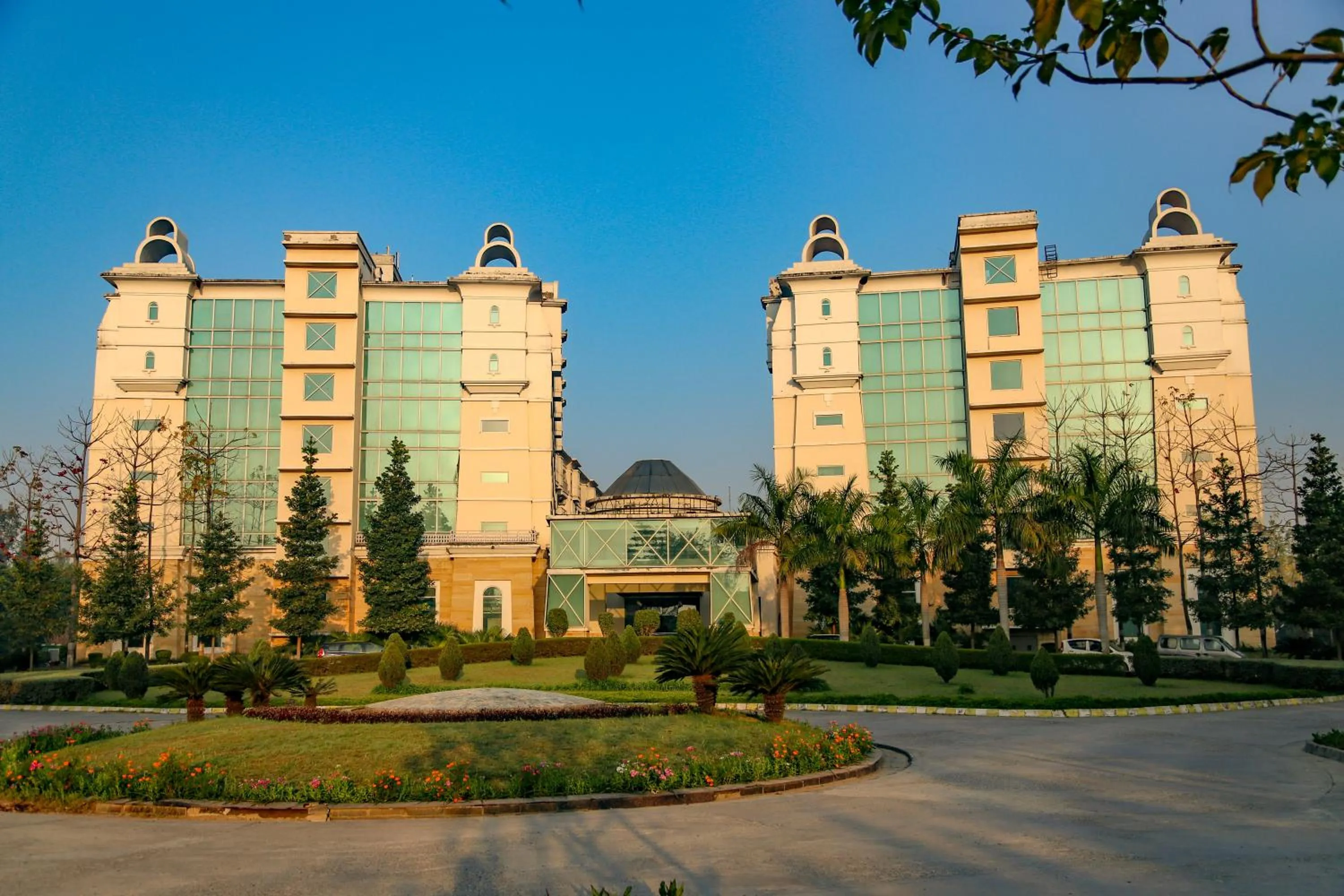 Property building in Four Leaf Service Suites, Haridwar