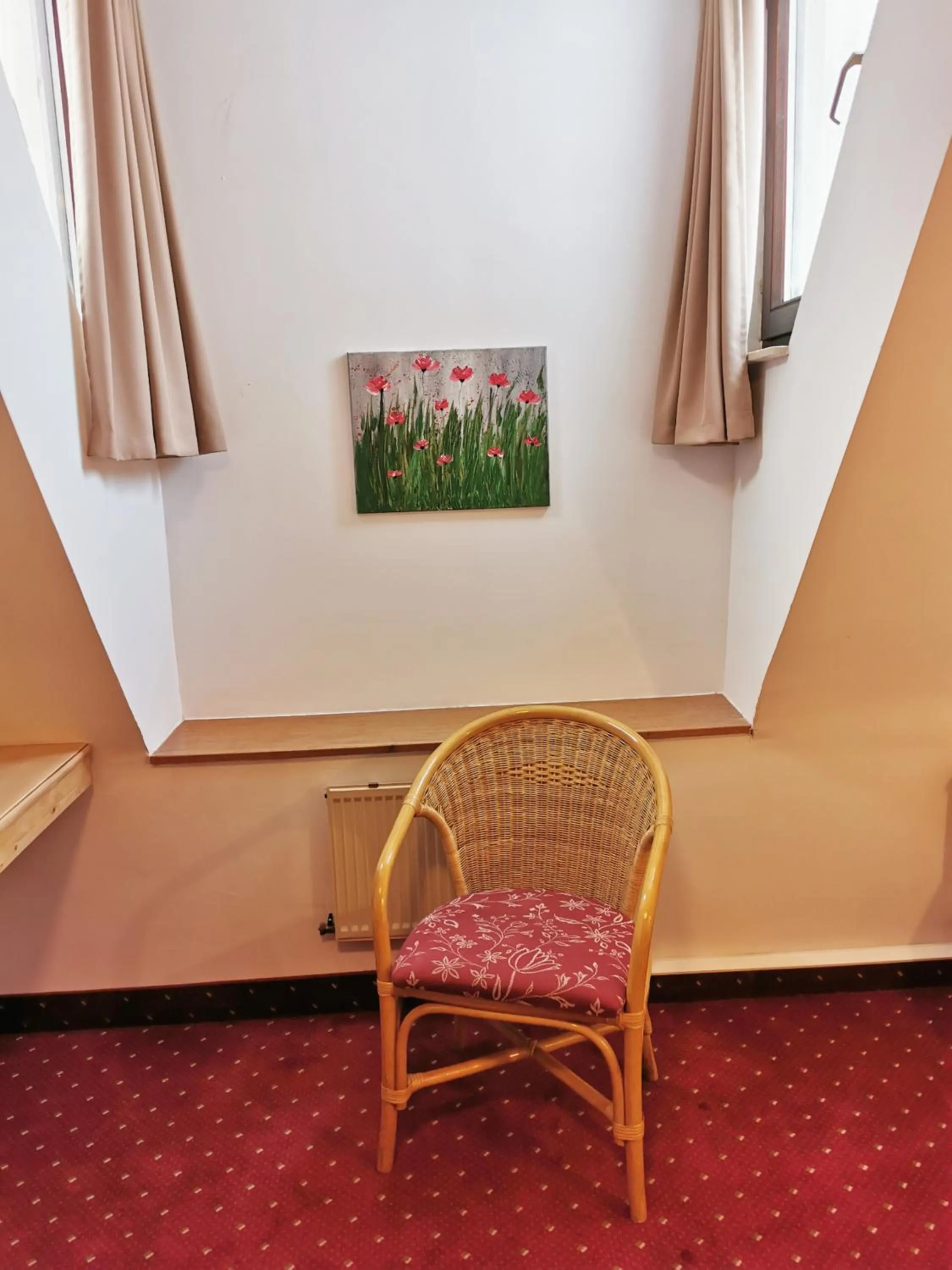 Photo of the whole room in Landhotel Ölmühle