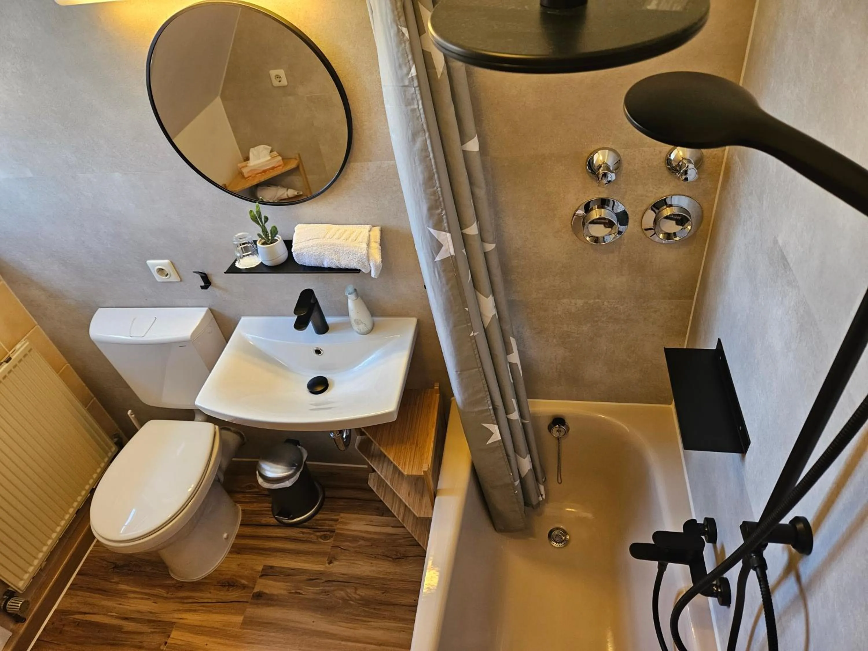 Bathroom in Landhotel Ölmühle