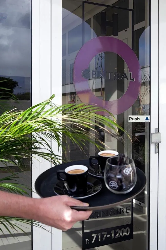 Food and drinks in Central Hotel Bonaire