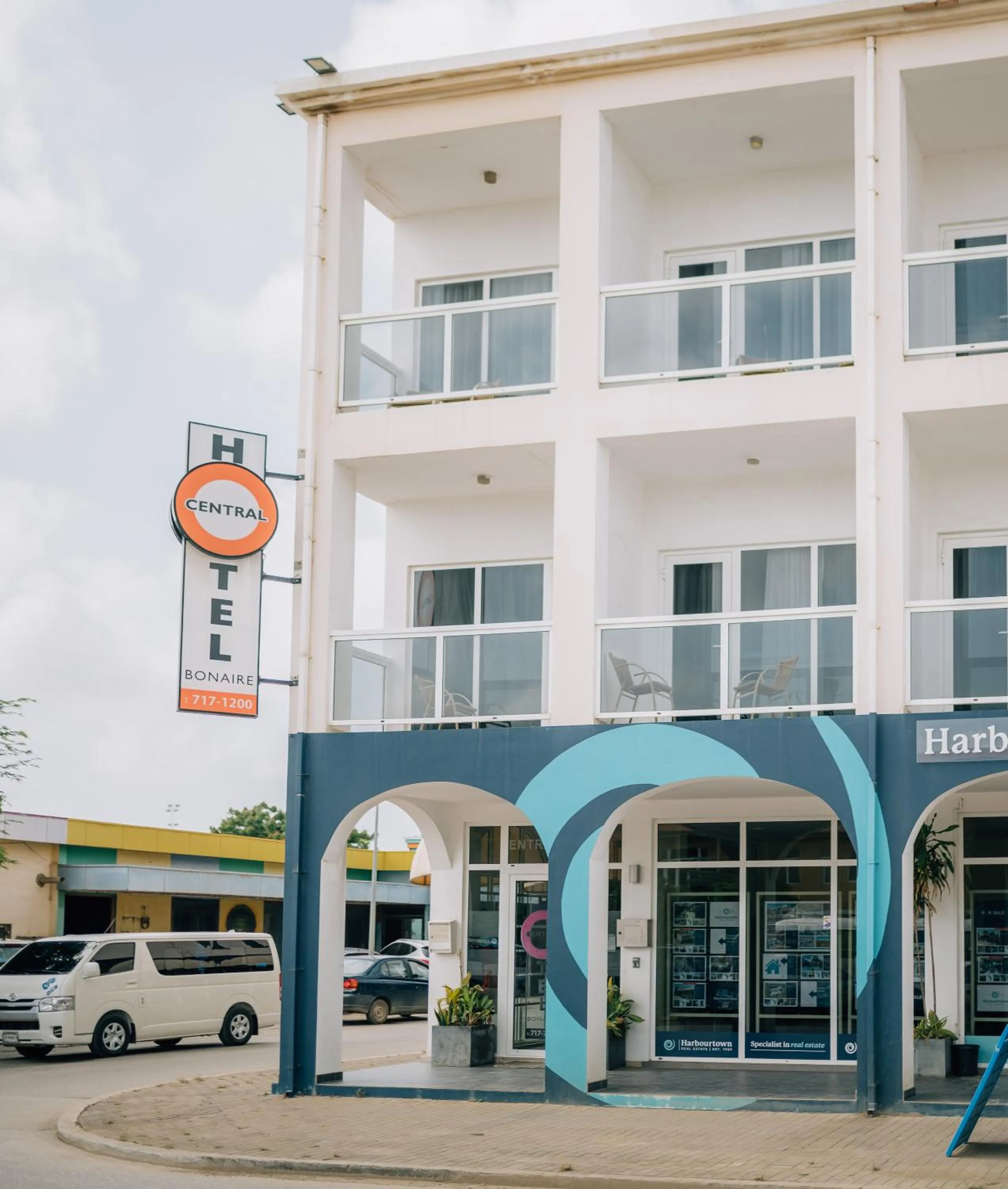 Property Building in Central Hotel Bonaire