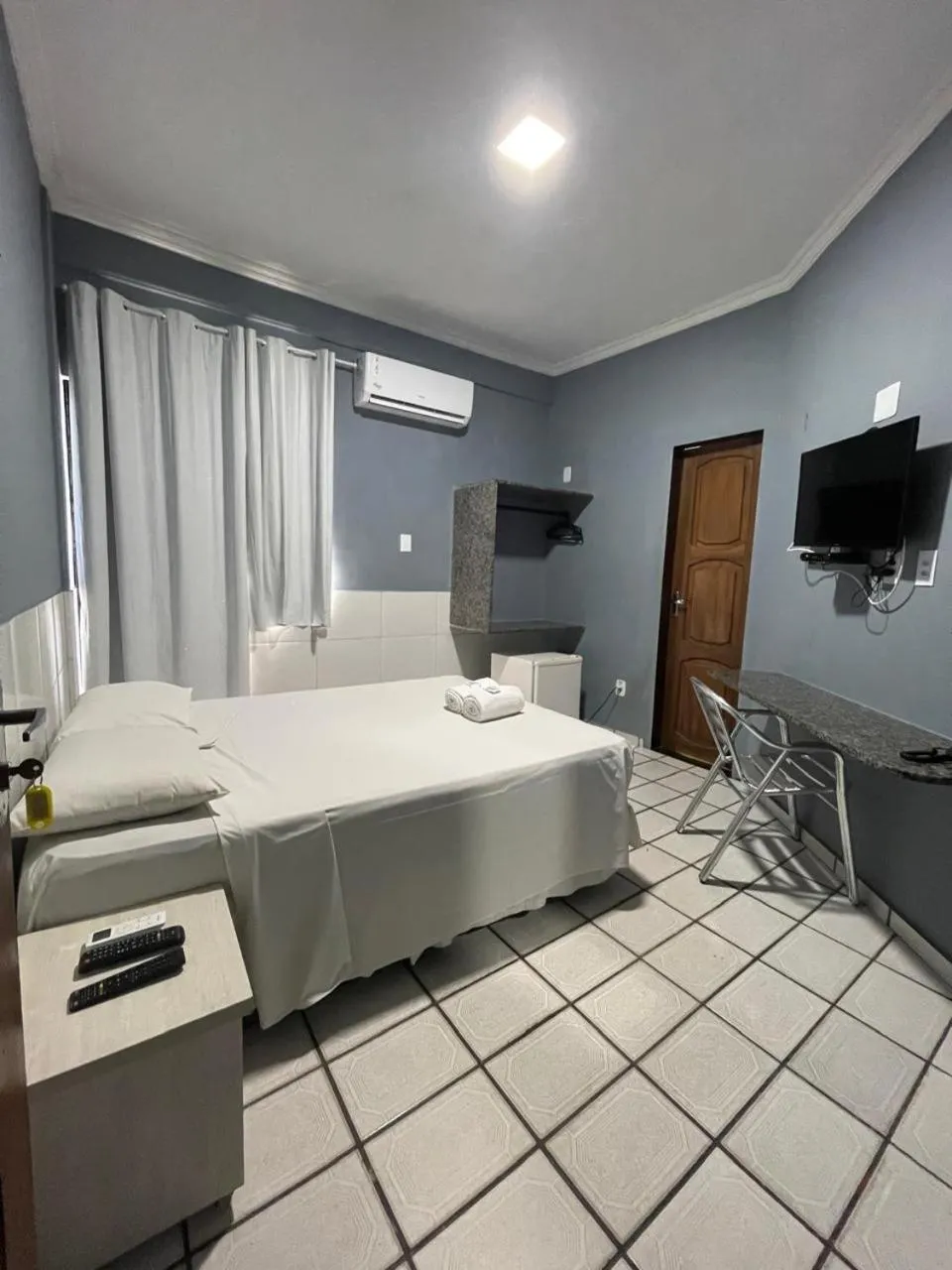 Bed in San Fernando Hotel