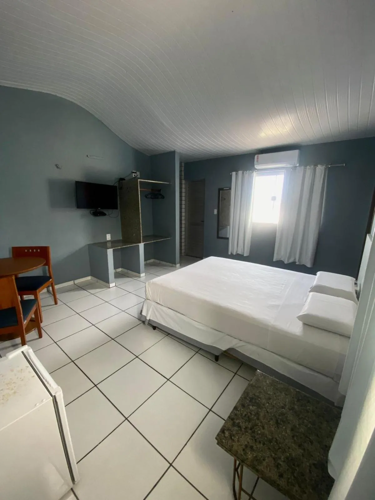 TV and multimedia, Bed in San Fernando Hotel