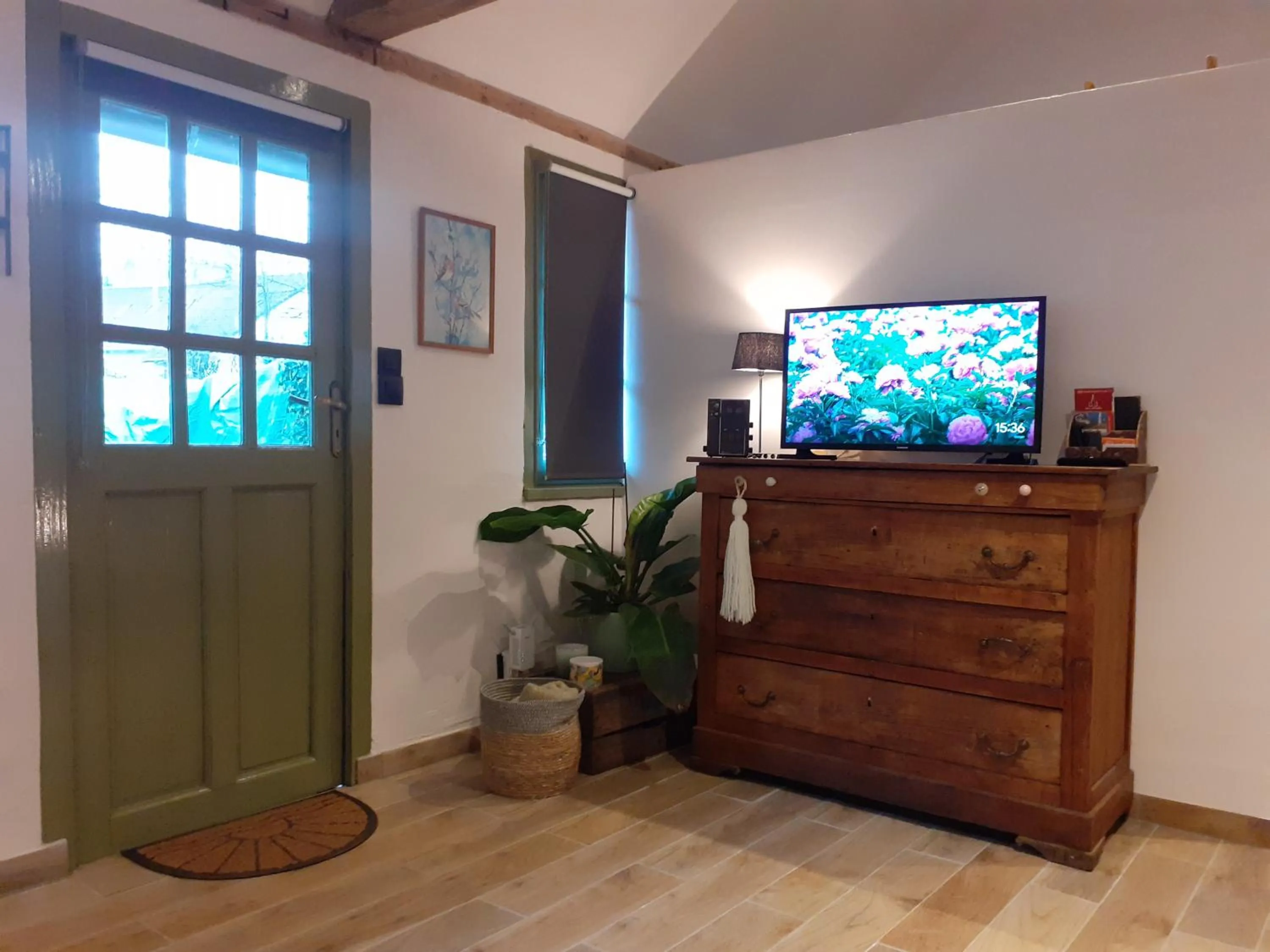 TV and multimedia in Le presbytère de Fressin