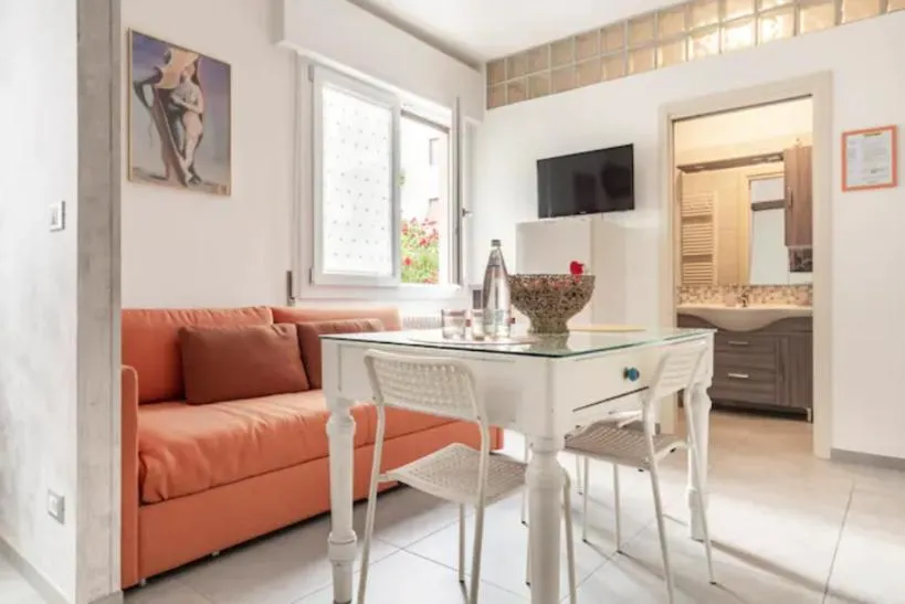 Photo of the whole room in Monti Guesthouse