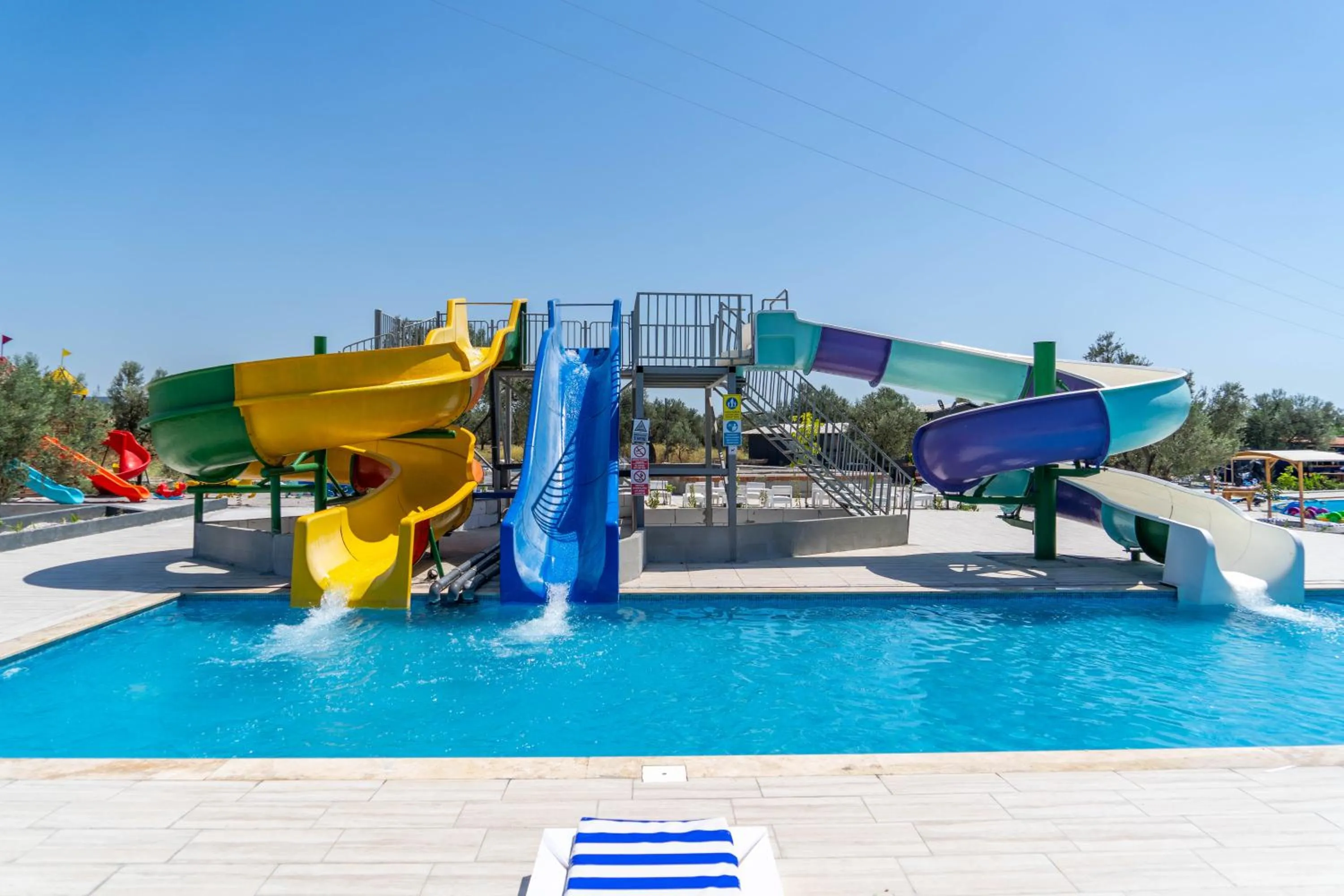 simlarda aquapark otel