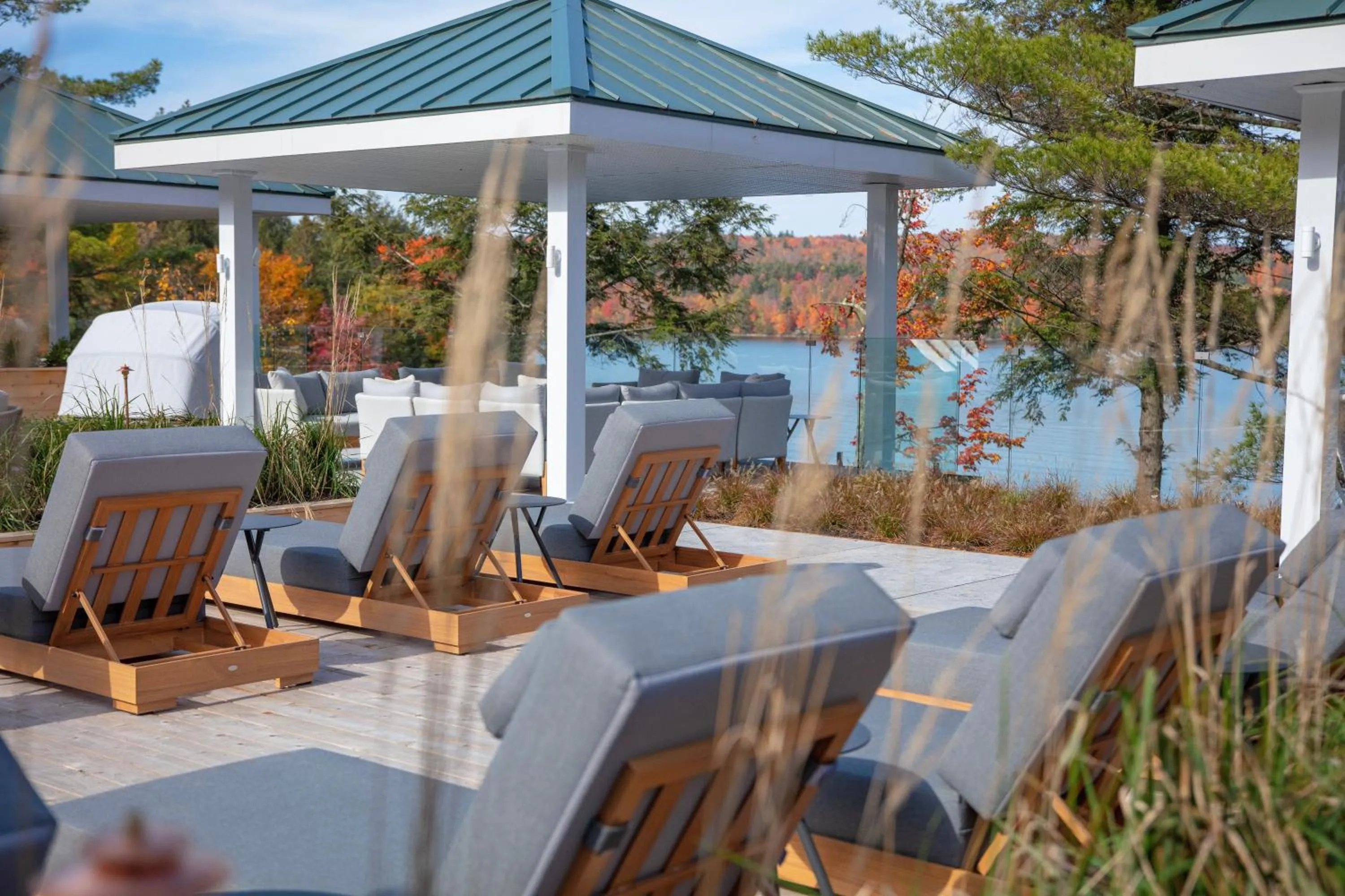 Patio in Ripplecove Hotel & Spa