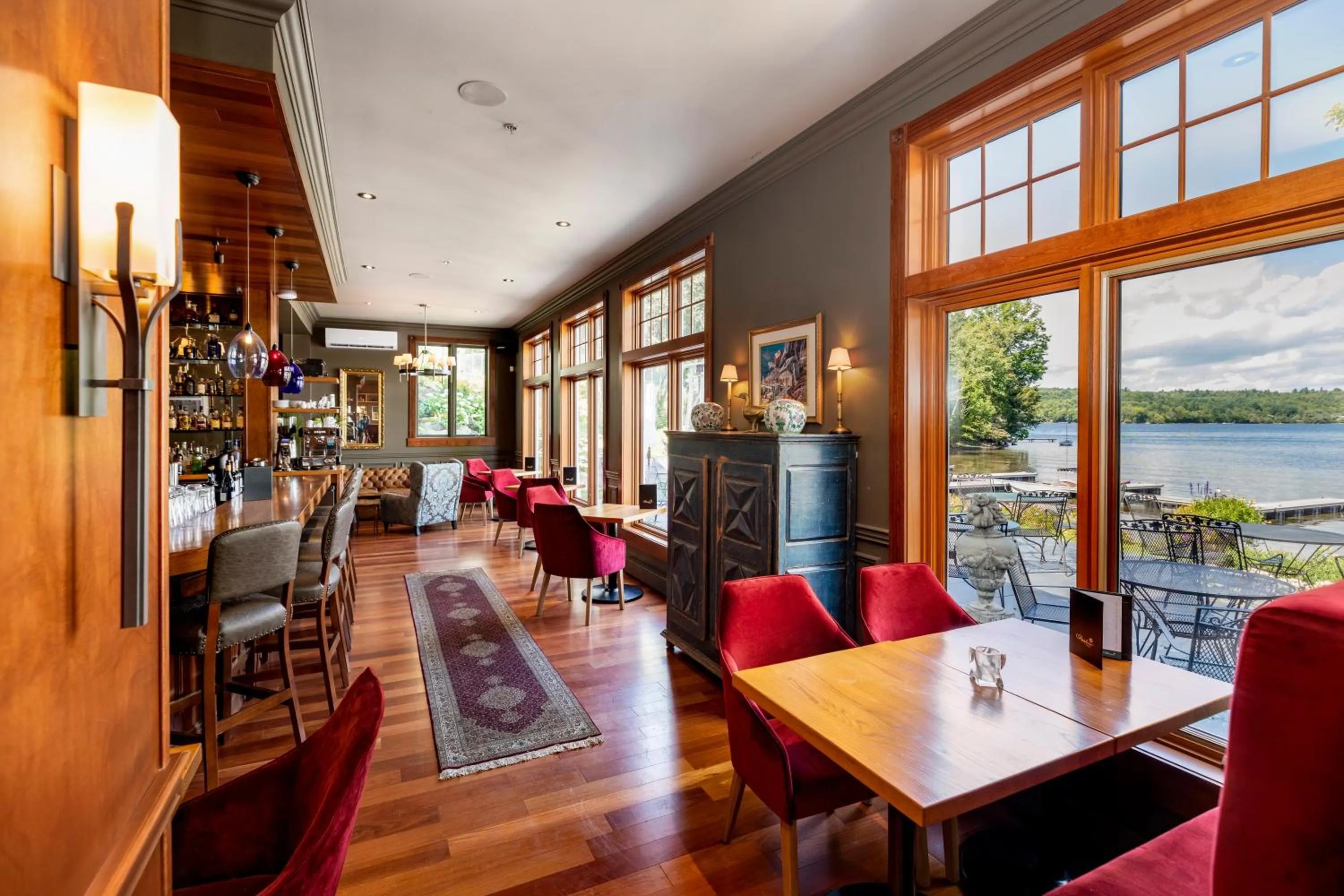 Patio in Ripplecove Hotel & Spa