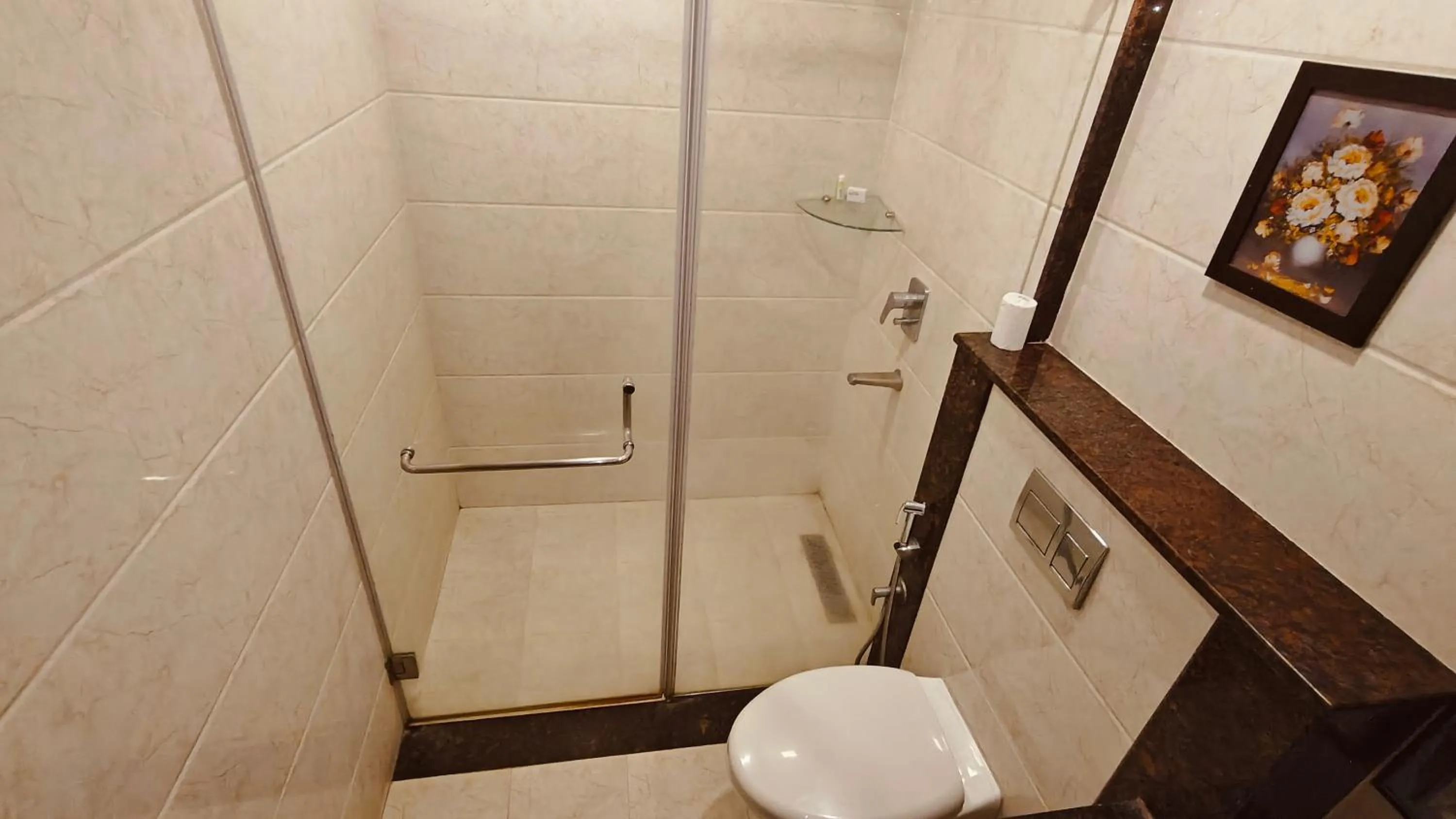 Toilet in ASR Parklane, A Bergamont Hotel - Hosur