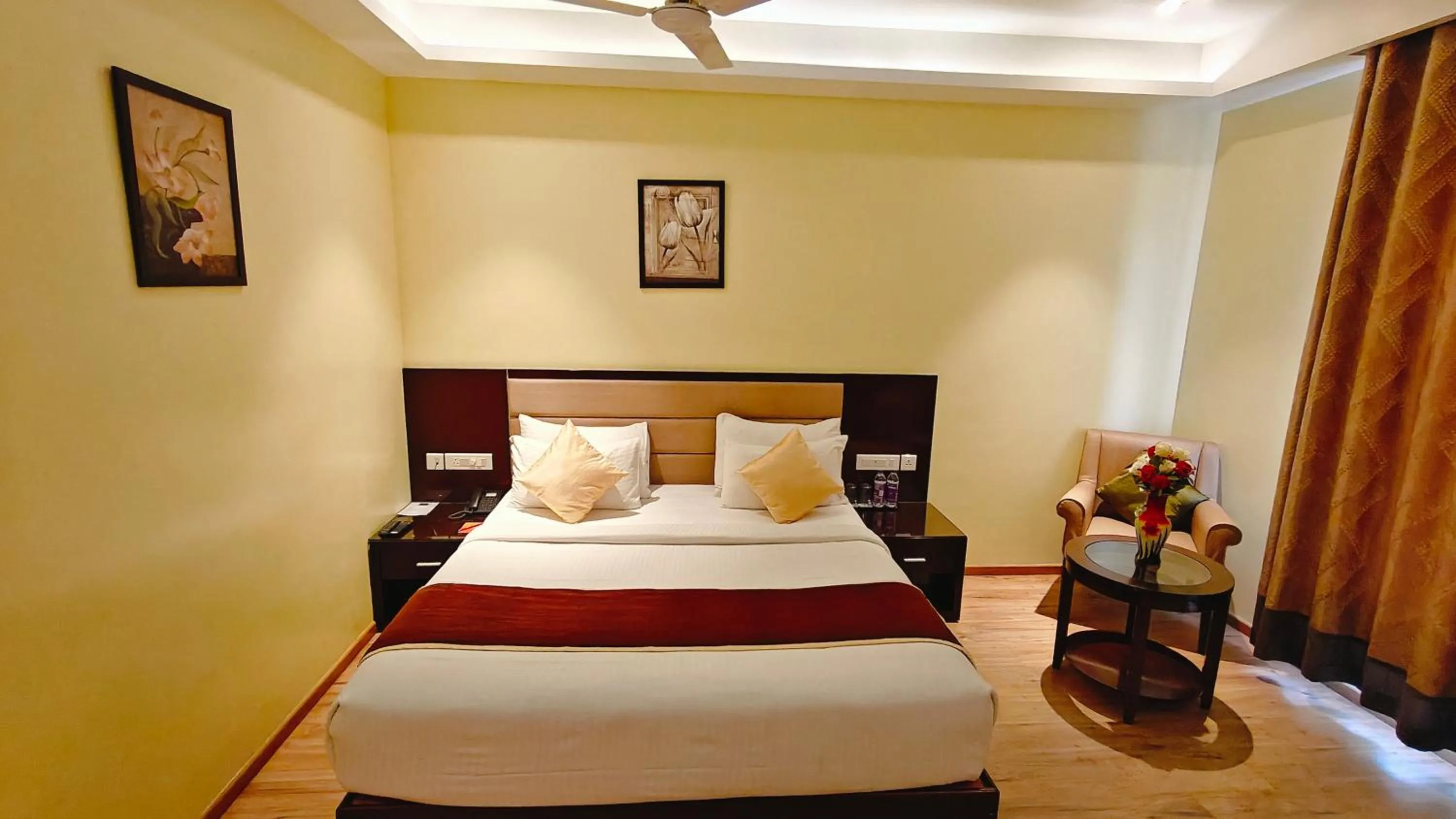 Bed in ASR Parklane, A Bergamont Hotel - Hosur