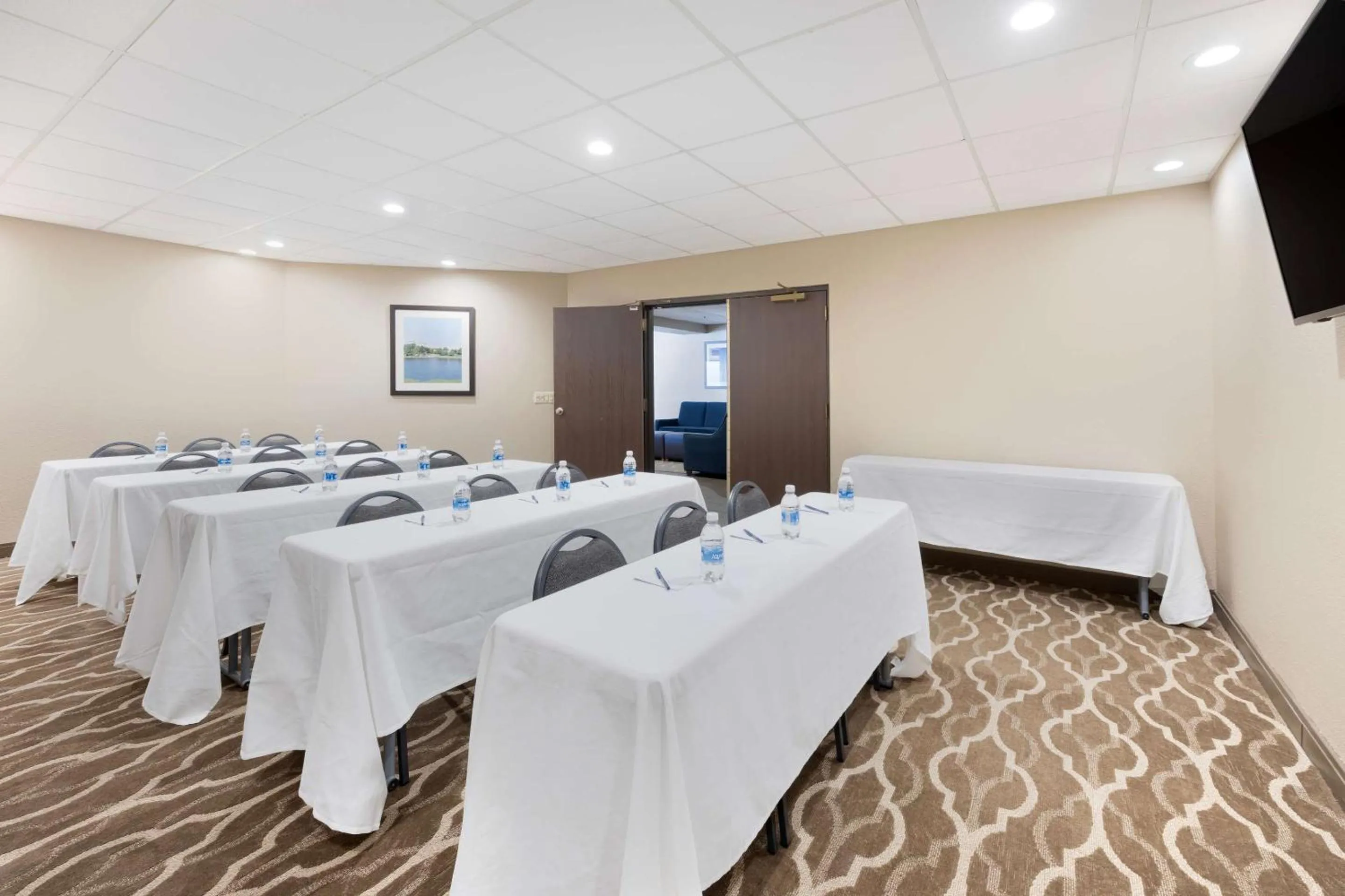 Meeting/conference room in Comfort Inn & Suites Wichita Northeast
