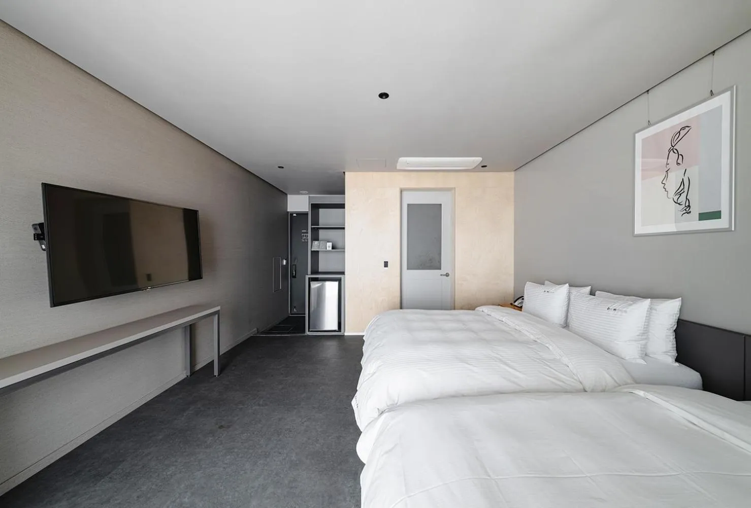 Bed in Daynice hotel