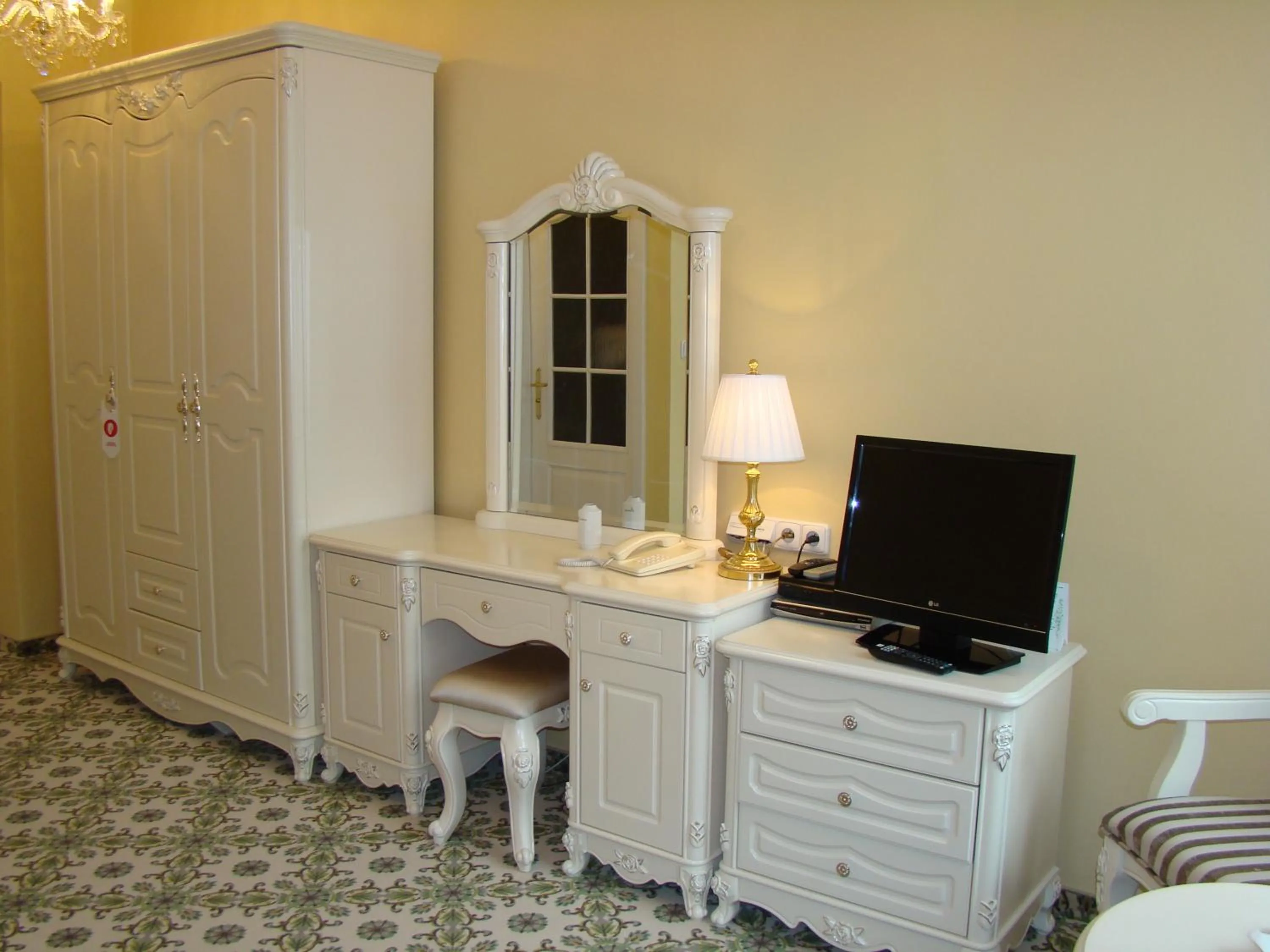 Living room in Hotel Saint Petersburg