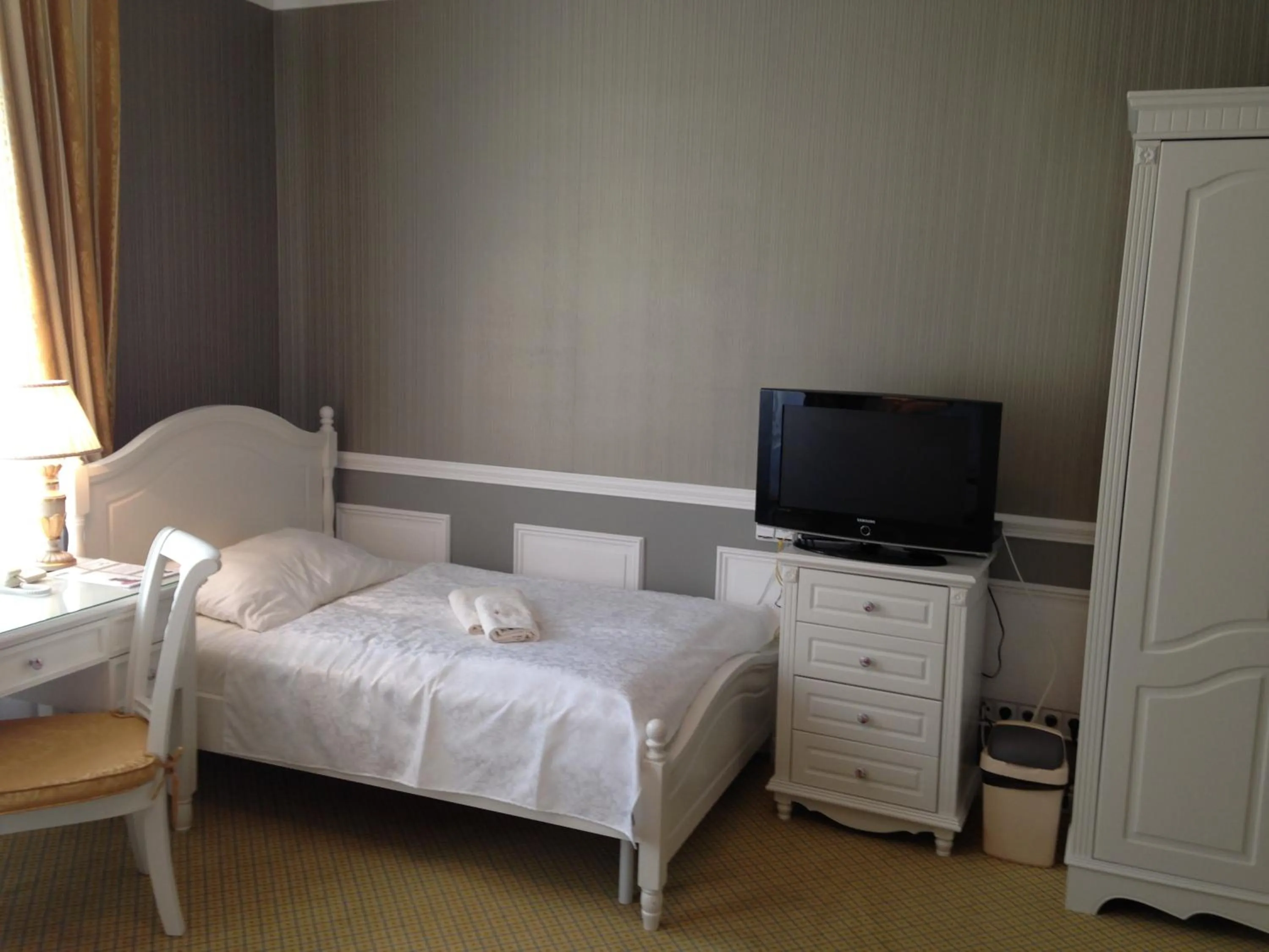 Bedroom, Bed in Hotel Saint Petersburg