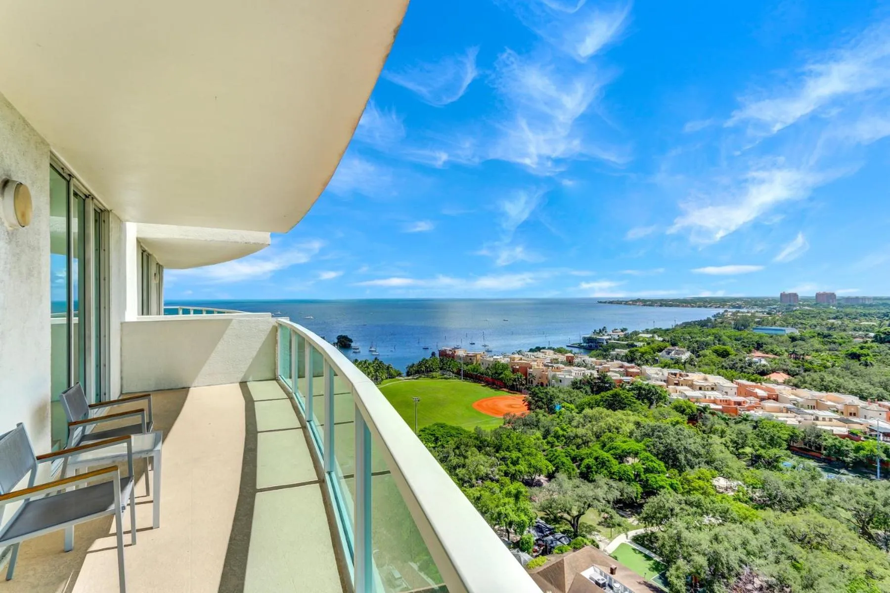 Balcony/Terrace in iCoconutGrove - Luxurious Vacation Rentals in Coconut Grove