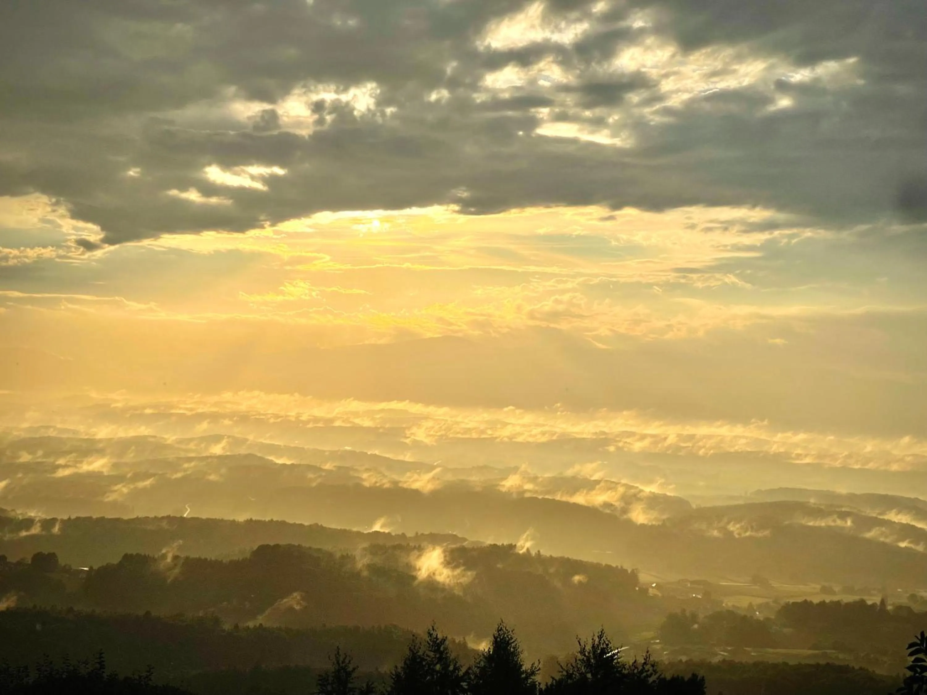Sunrise in Panoramahotel Steirerland