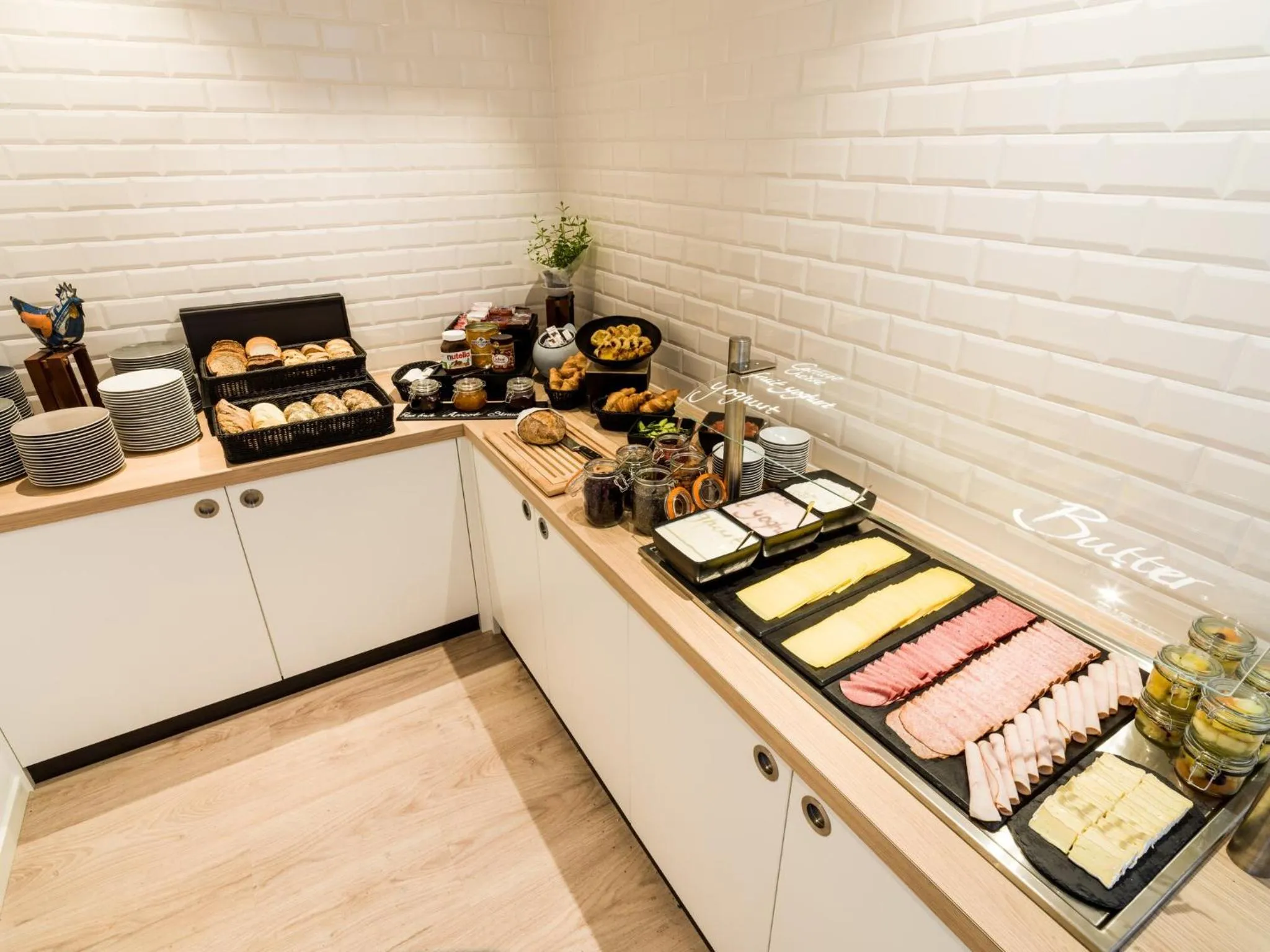 Restaurant/places to eat in Holiday Inn - the niu, Dairy Haarlem